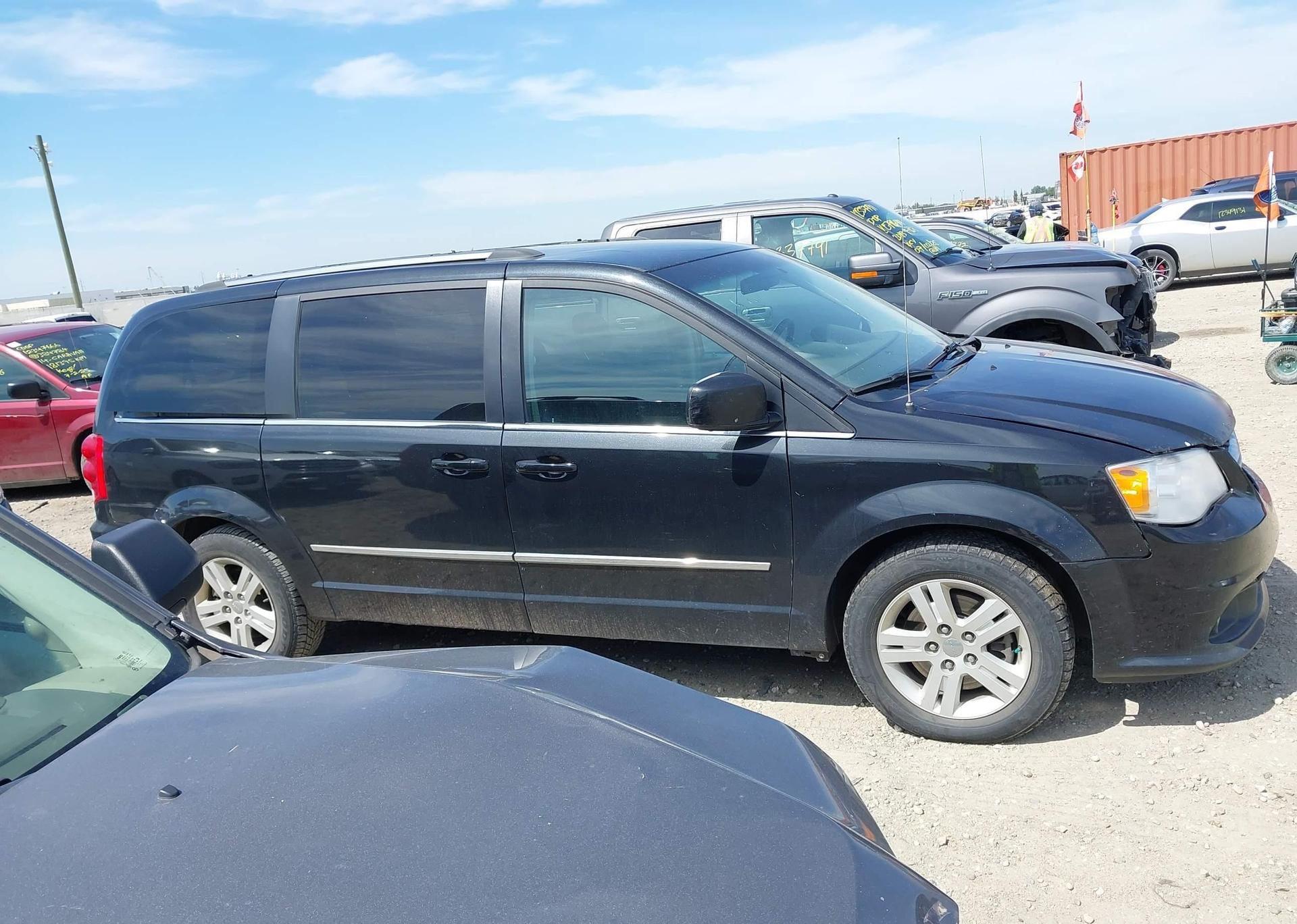 2017 DODGE GRAND CARAVAN CREW