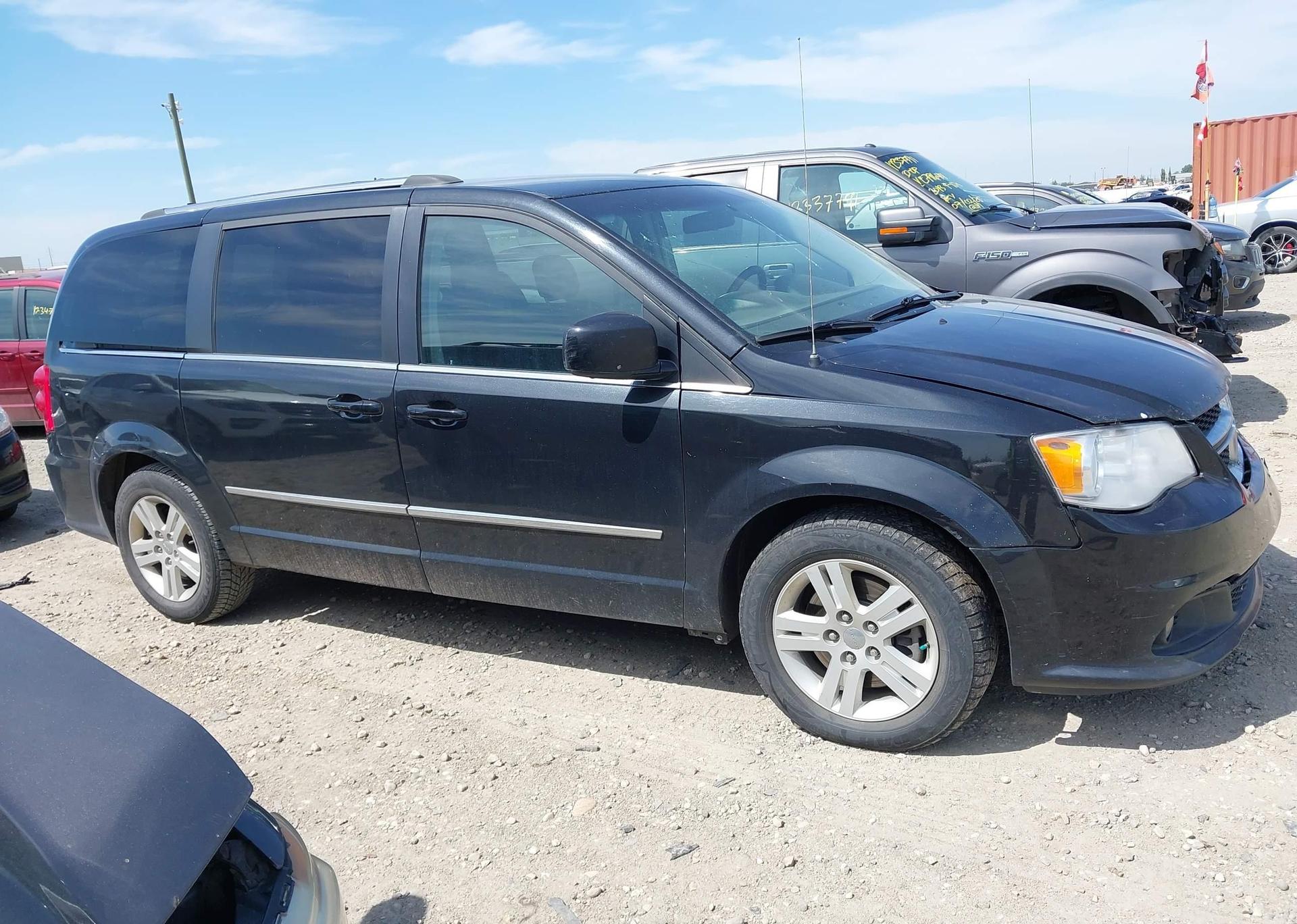 2017 DODGE GRAND CARAVAN CREW