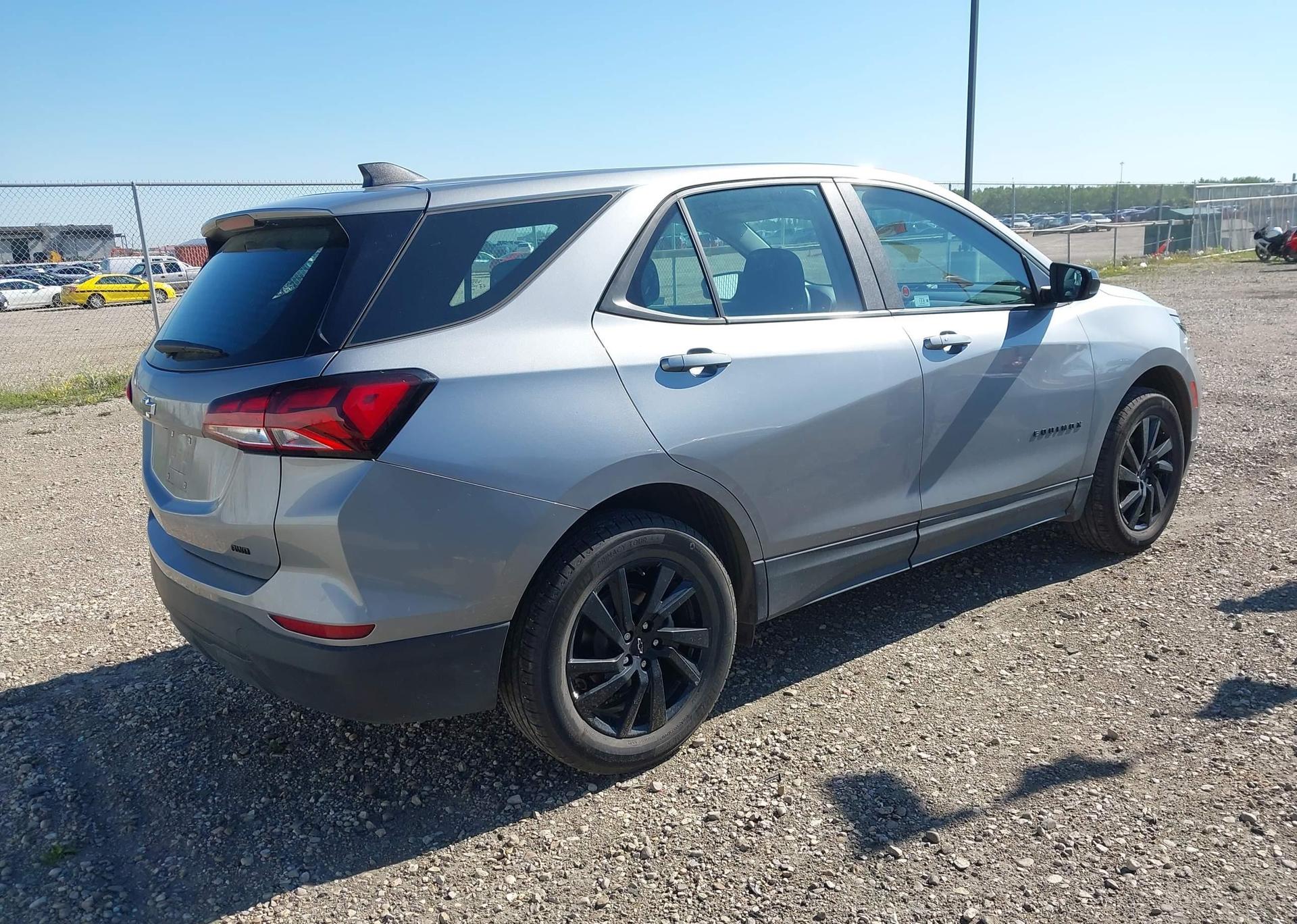 2024 CHEVROLET EQUINOX LS