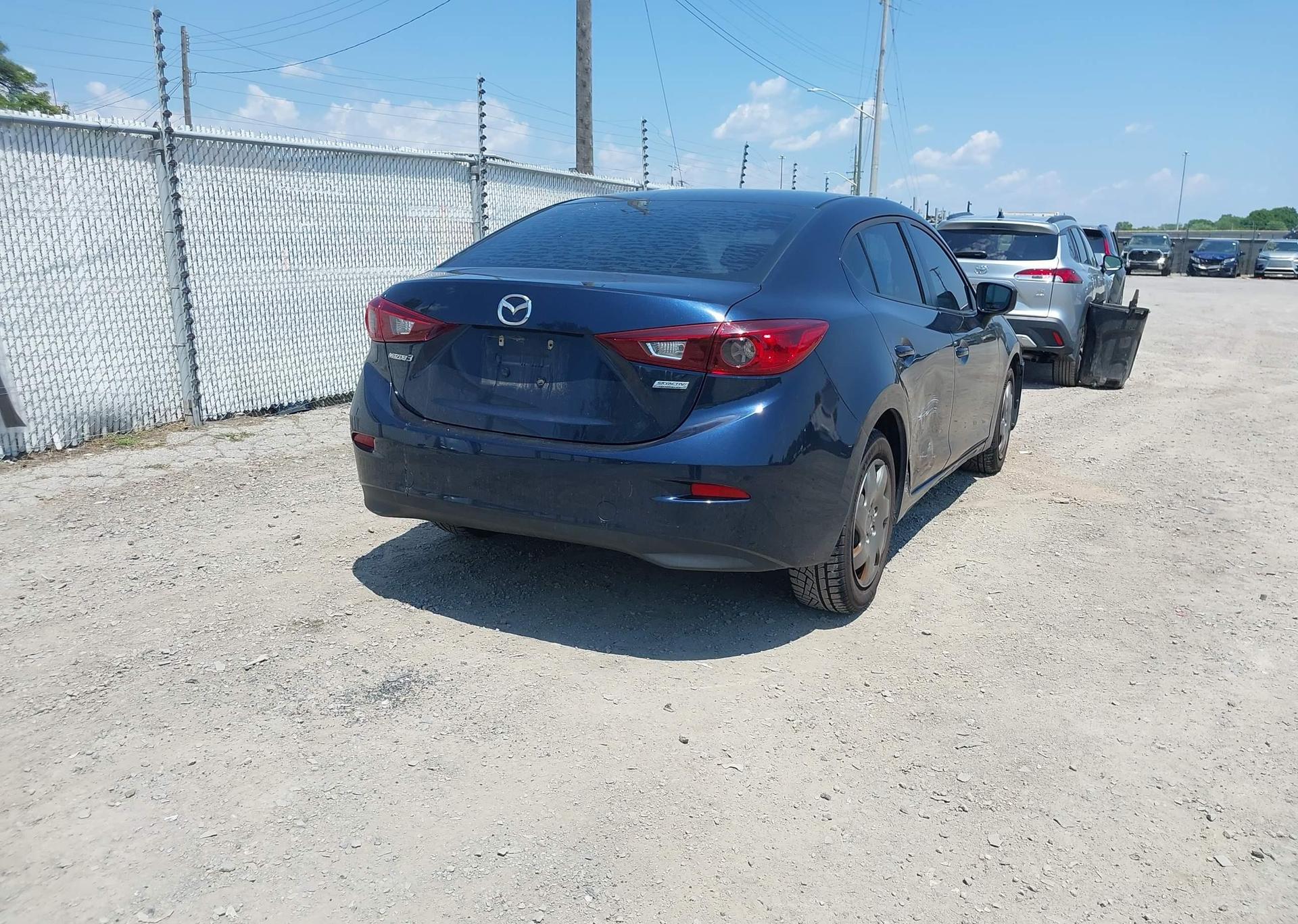 2015 MAZDA 3 Sport