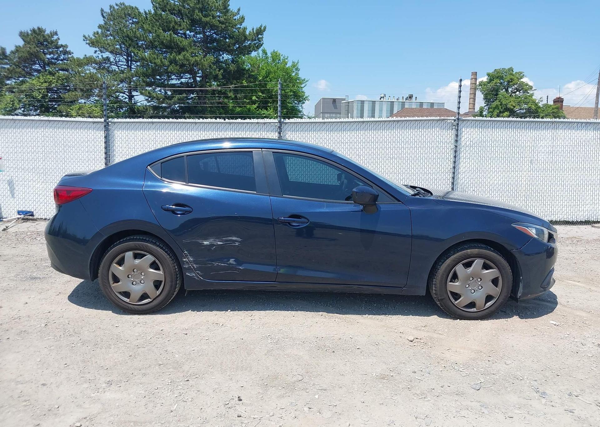 2015 MAZDA 3 Sport
