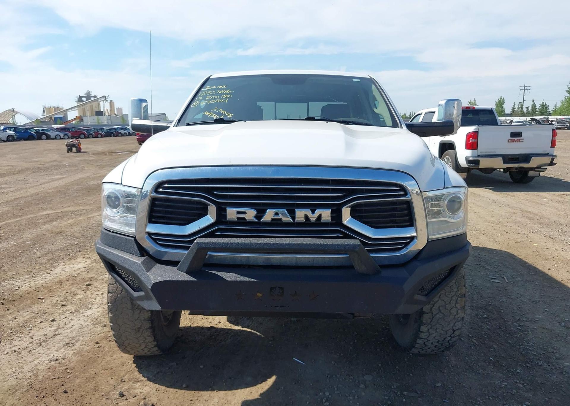 2017 RAM 1500 LARAMIE