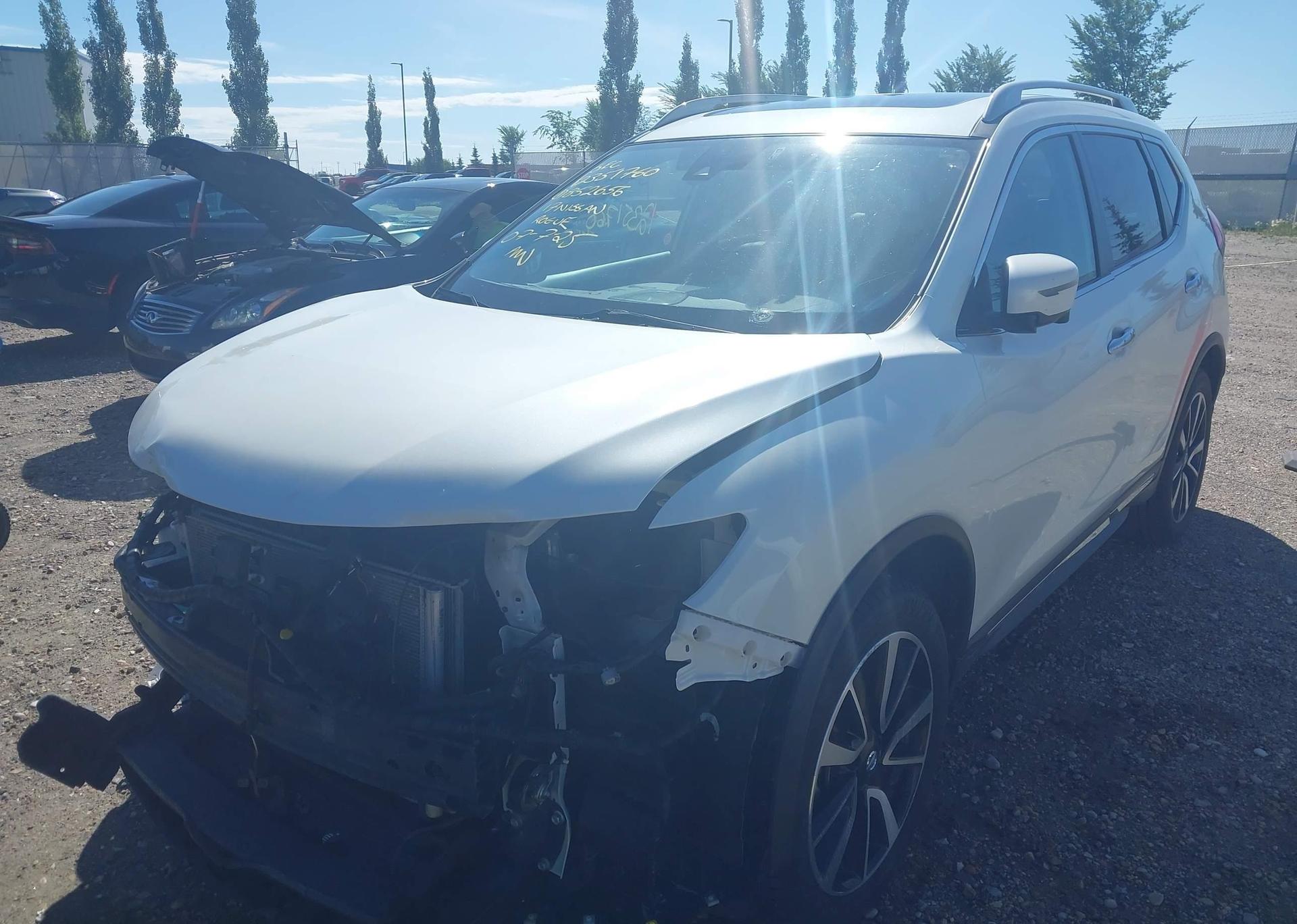 2017 NISSAN ROGUE S