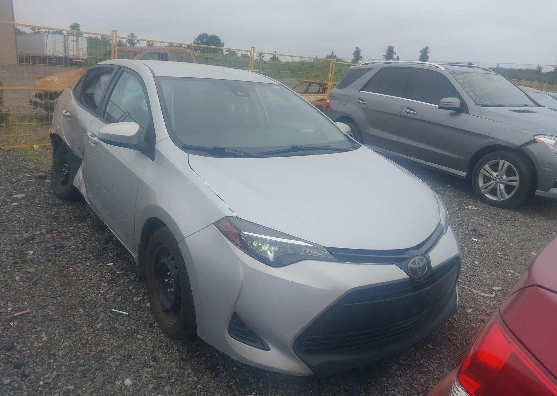 2018 TOYOTA COROLLA LE