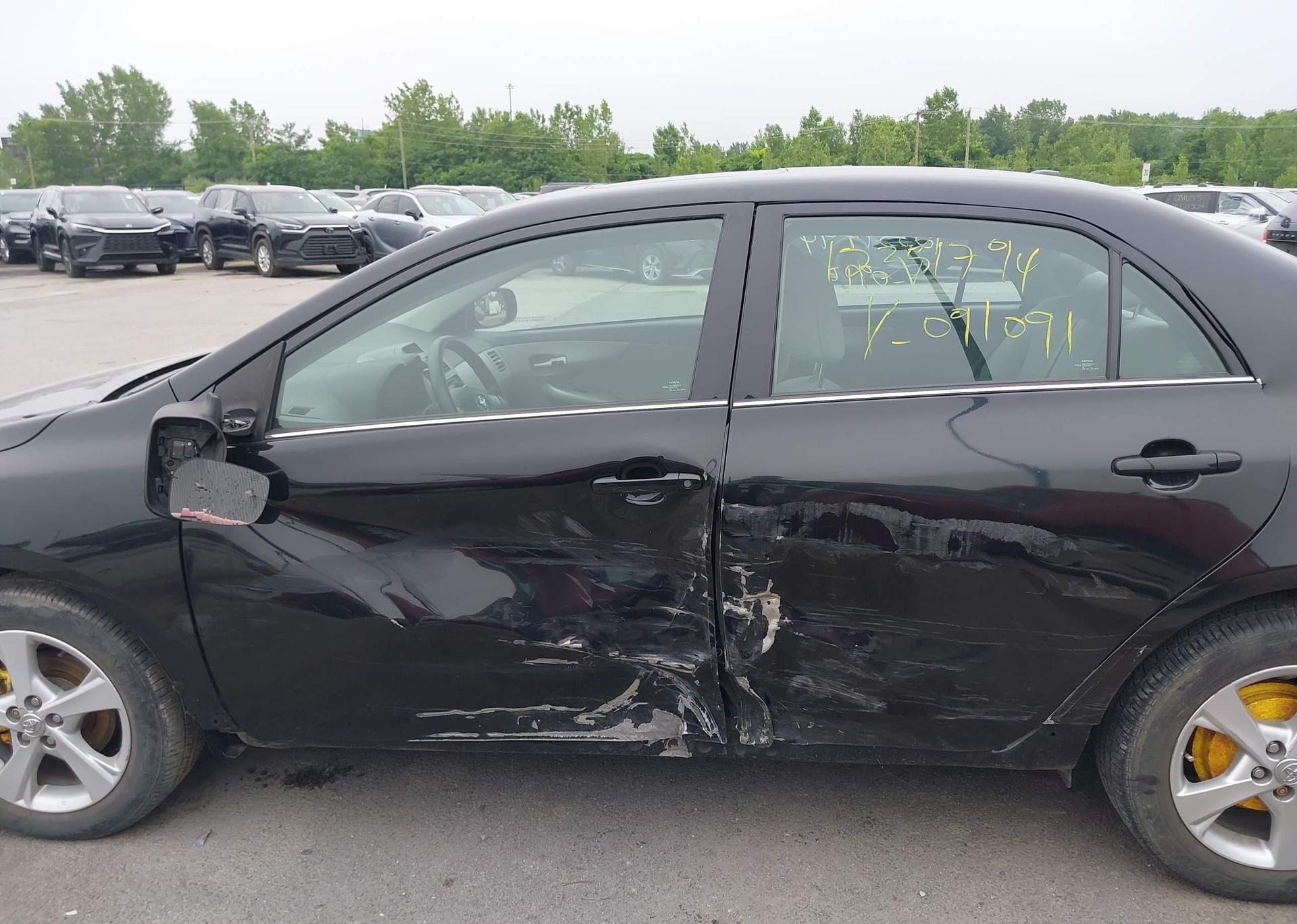 2013 TOYOTA COROLLA