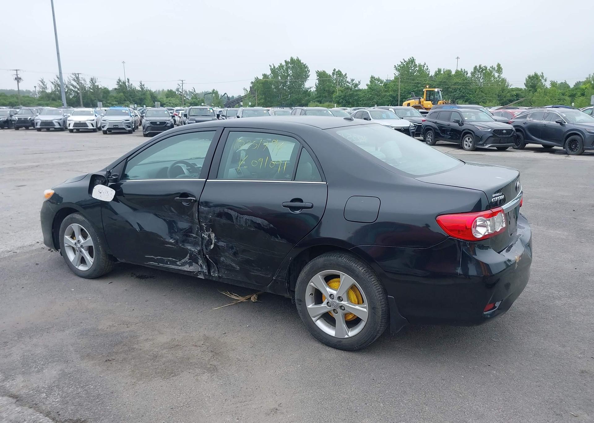 2013 TOYOTA COROLLA