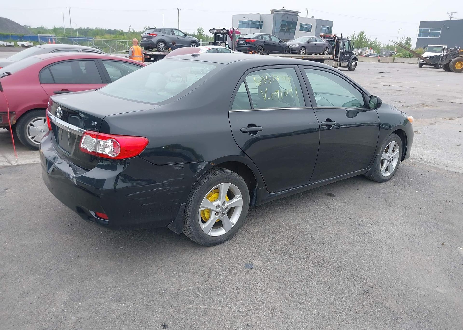 2013 TOYOTA COROLLA