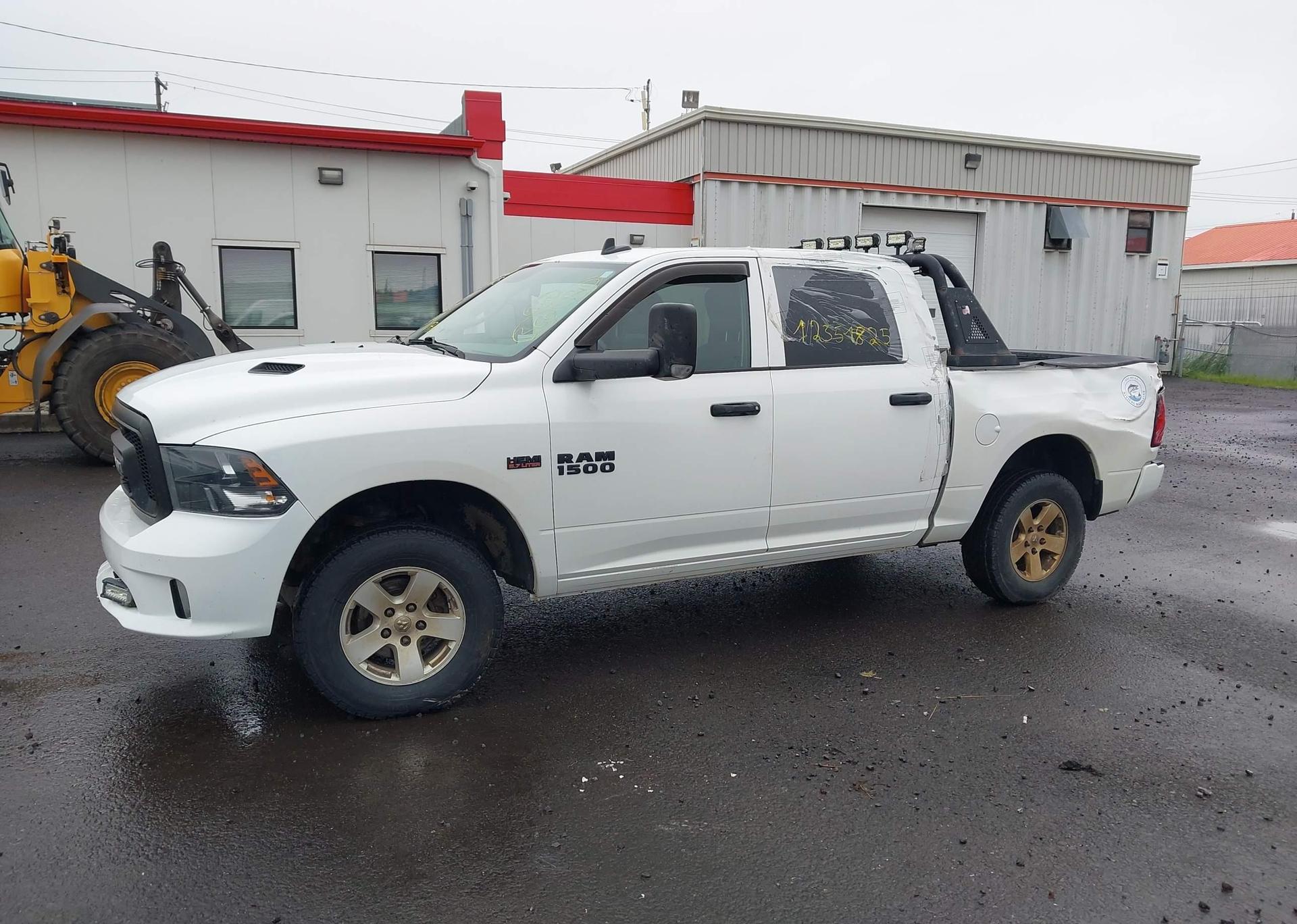 2020 RAM 1500 CLASSIC TRADESMAN