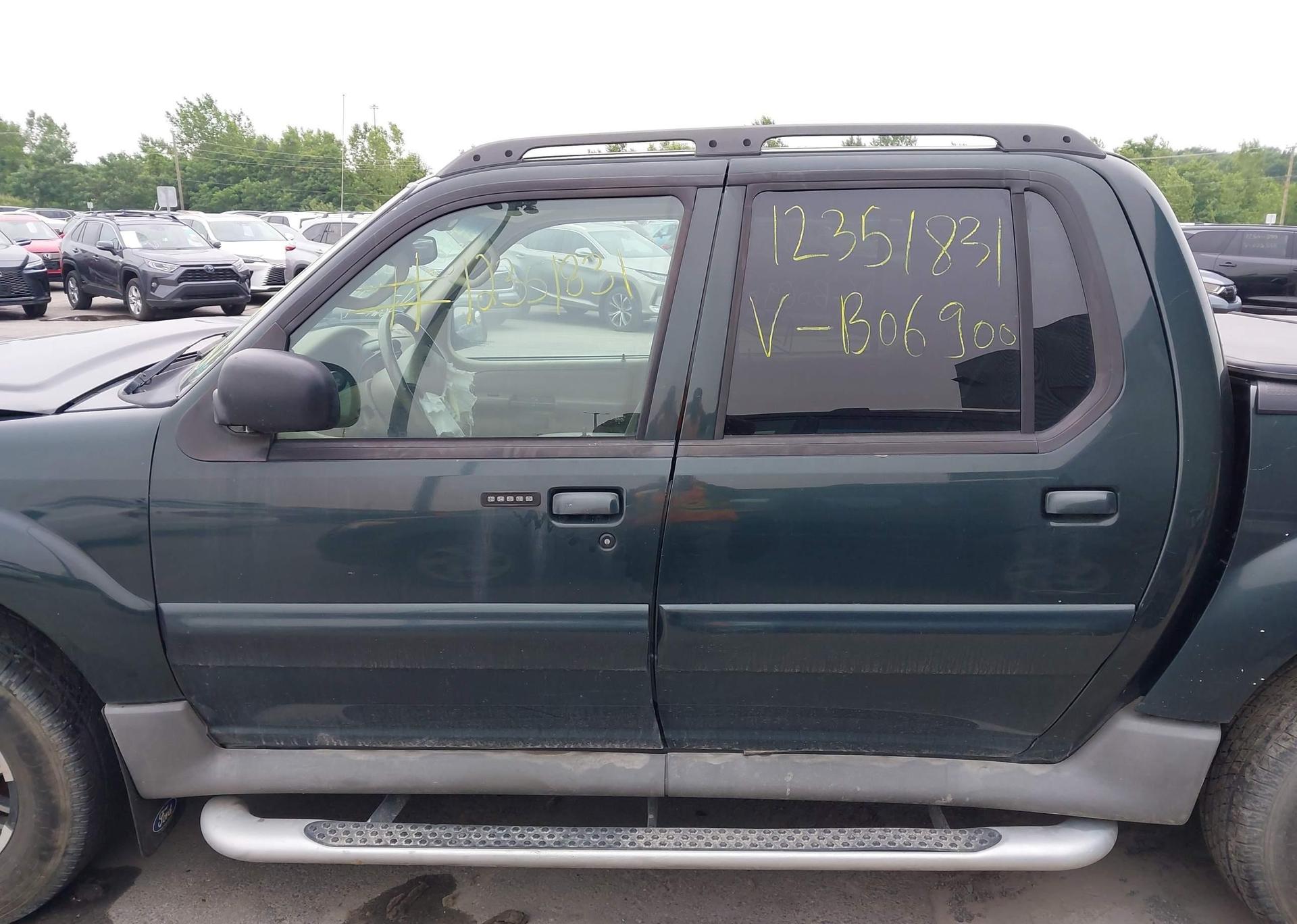 2003 FORD EXPLORER SPORT TRAC