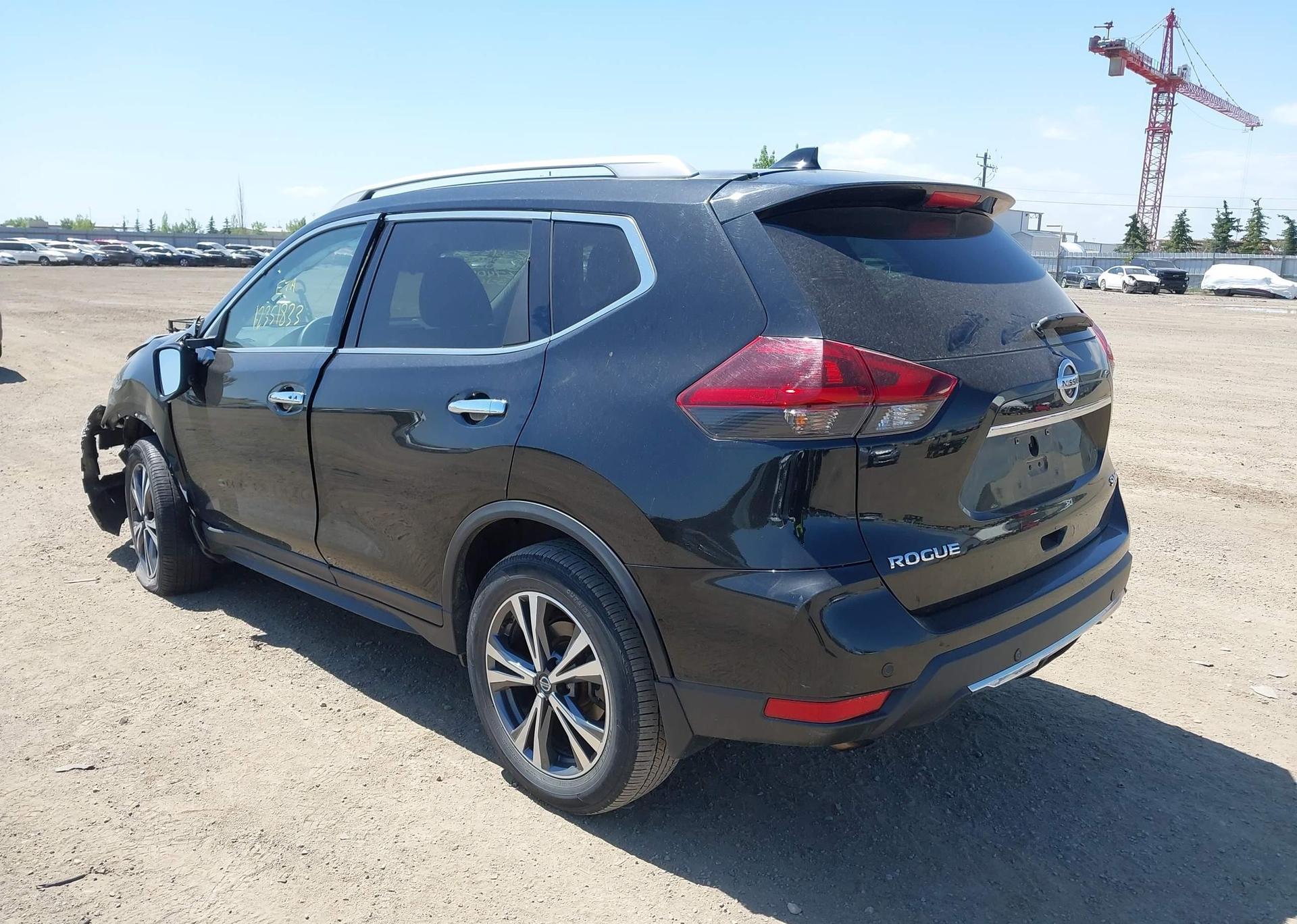 2019 NISSAN ROGUE S