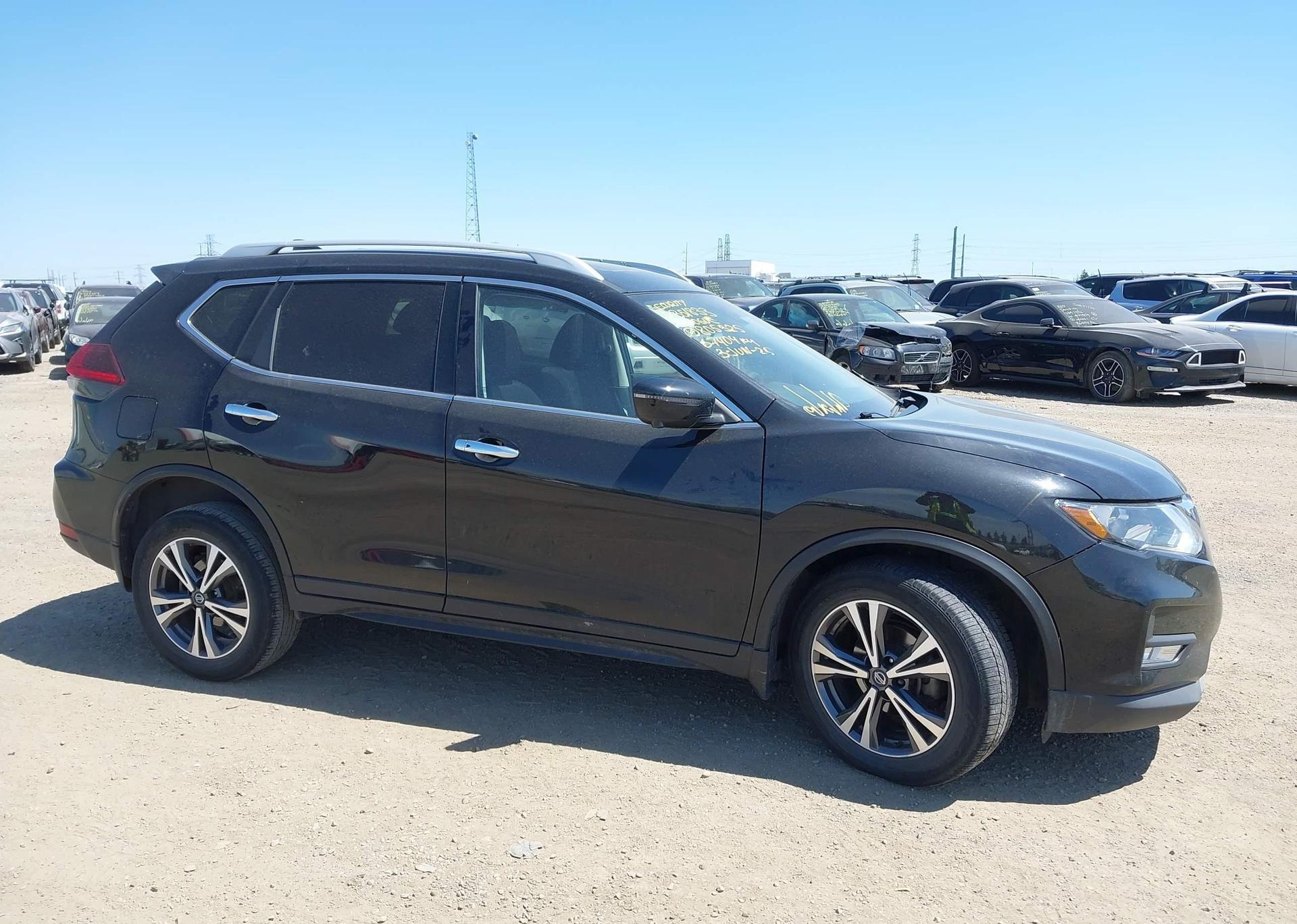 2019 NISSAN ROGUE S