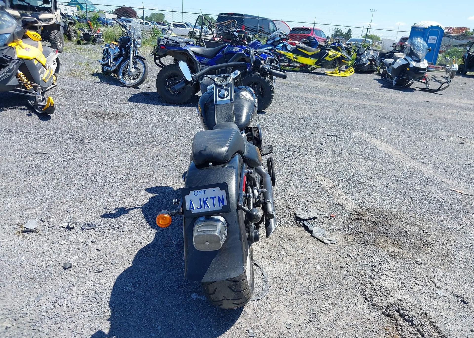 2010 HARLEY-DAVIDSON FLSTFB