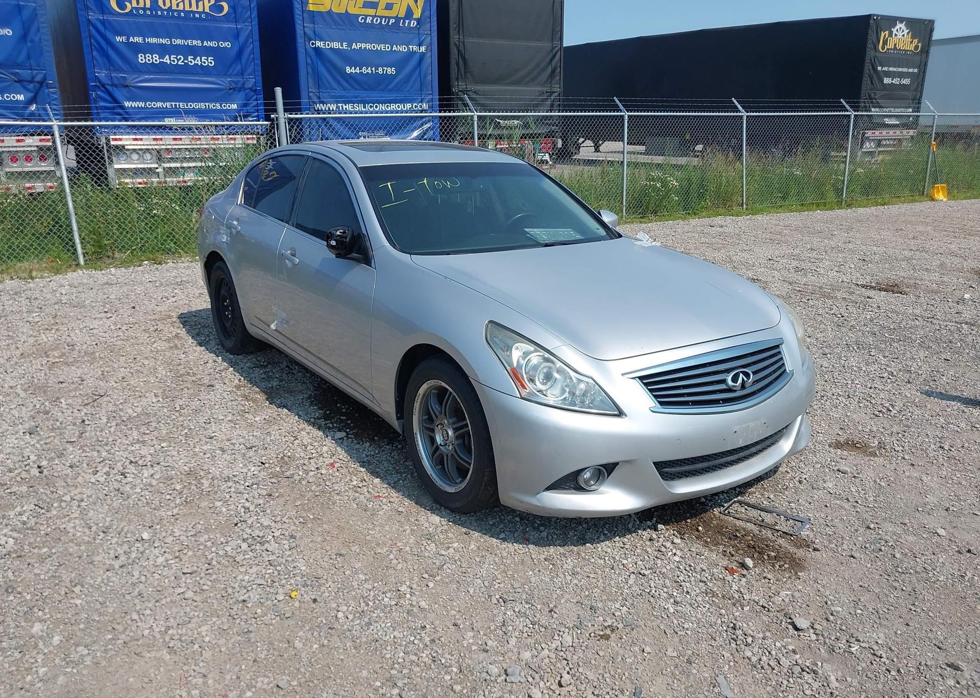 2012 INFINITI G37X
