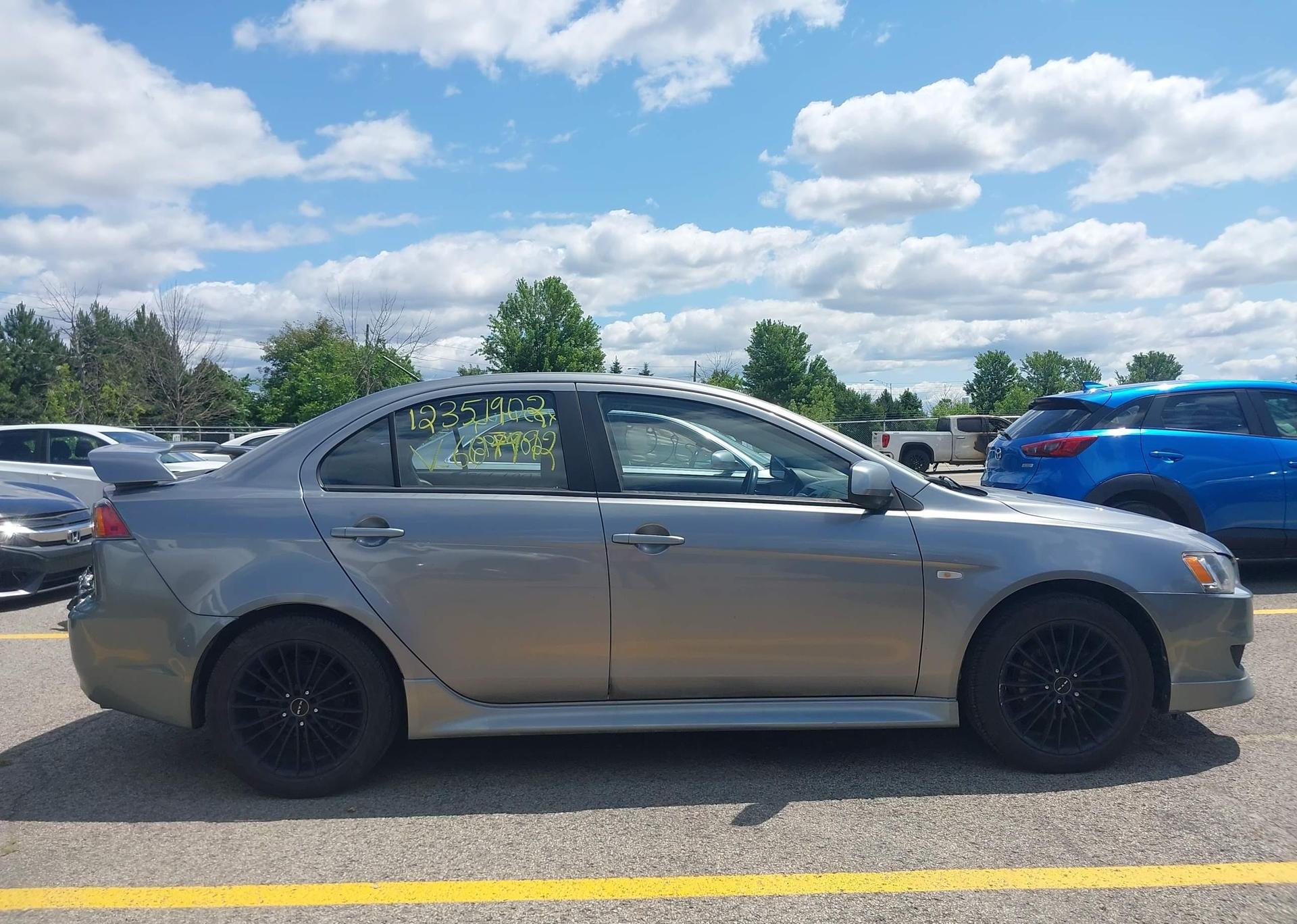 2013 MITSUBISHI lancer se