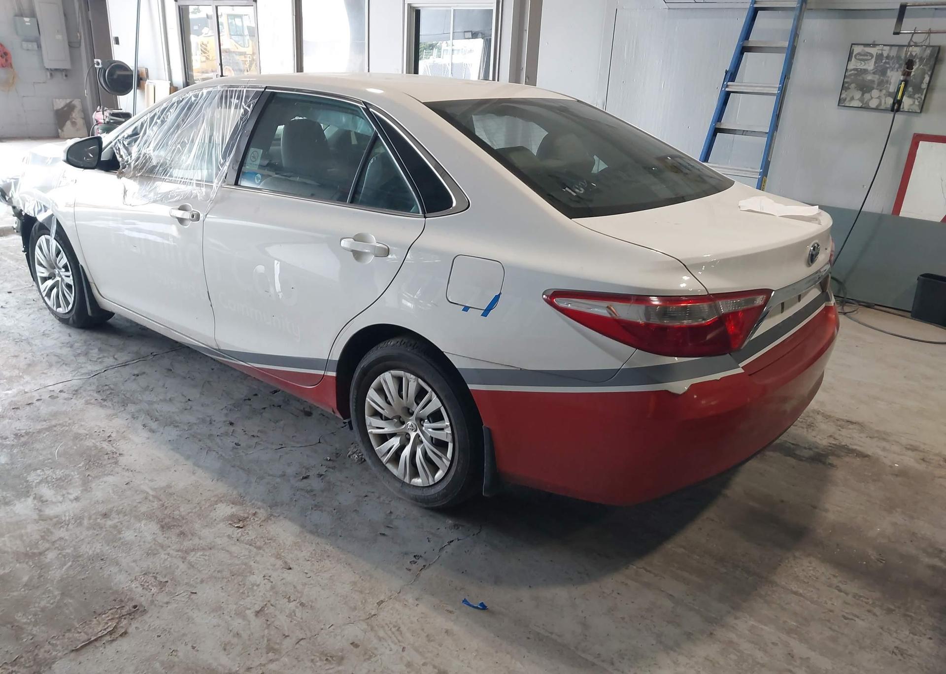 2017 TOYOTA CAMRY HYBRID