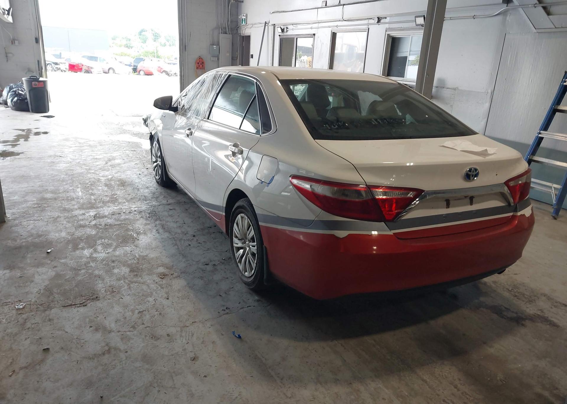 2017 TOYOTA CAMRY HYBRID