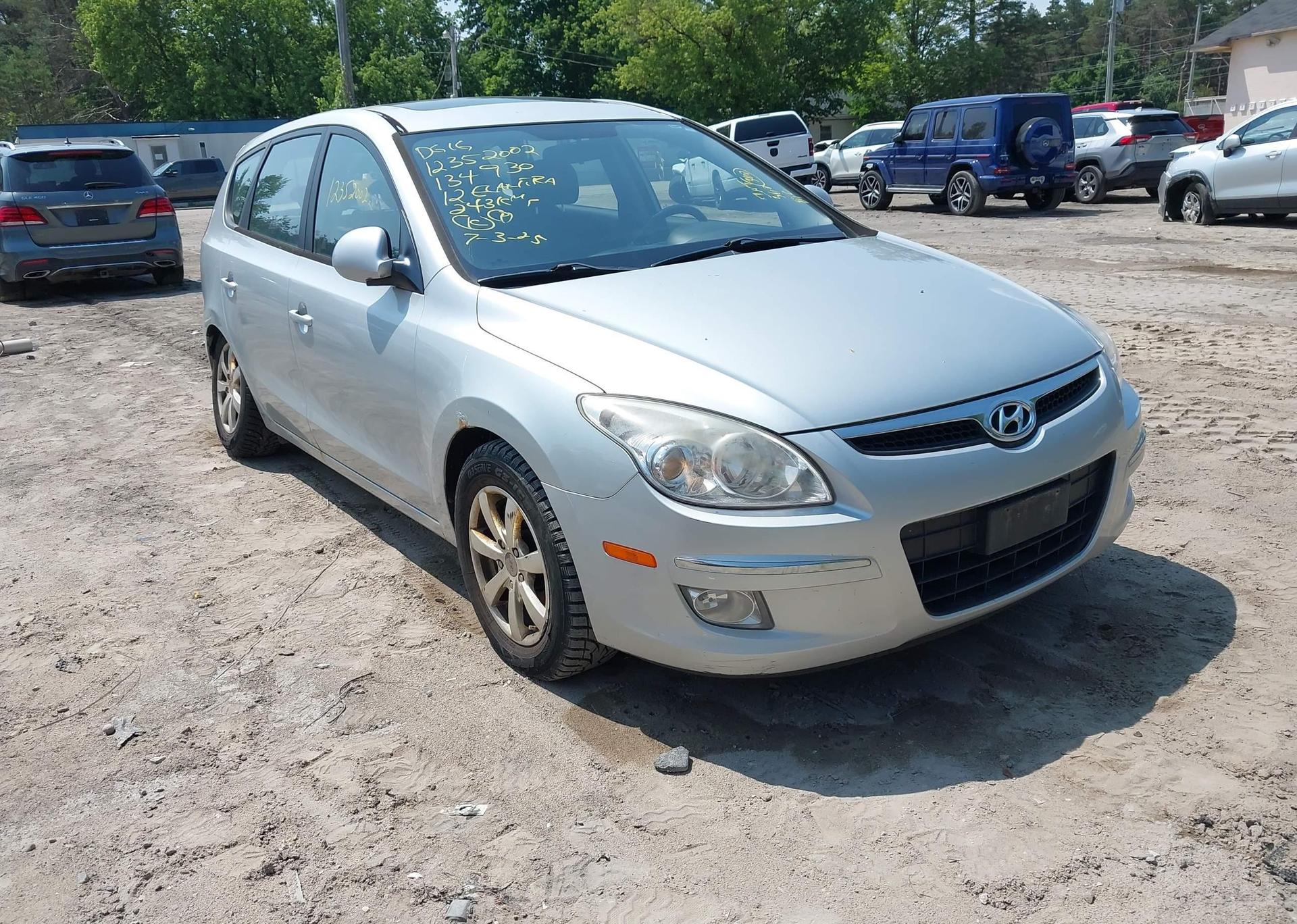 2012 HYUNDAI Elantra Touring GLS