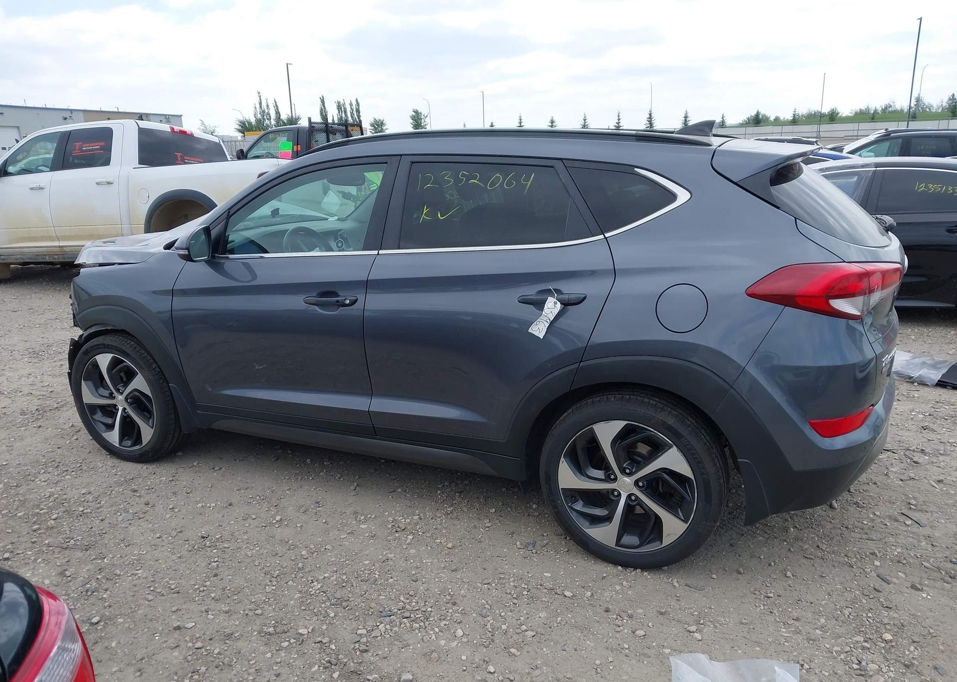 2016 HYUNDAI TUCSON LIMITED
