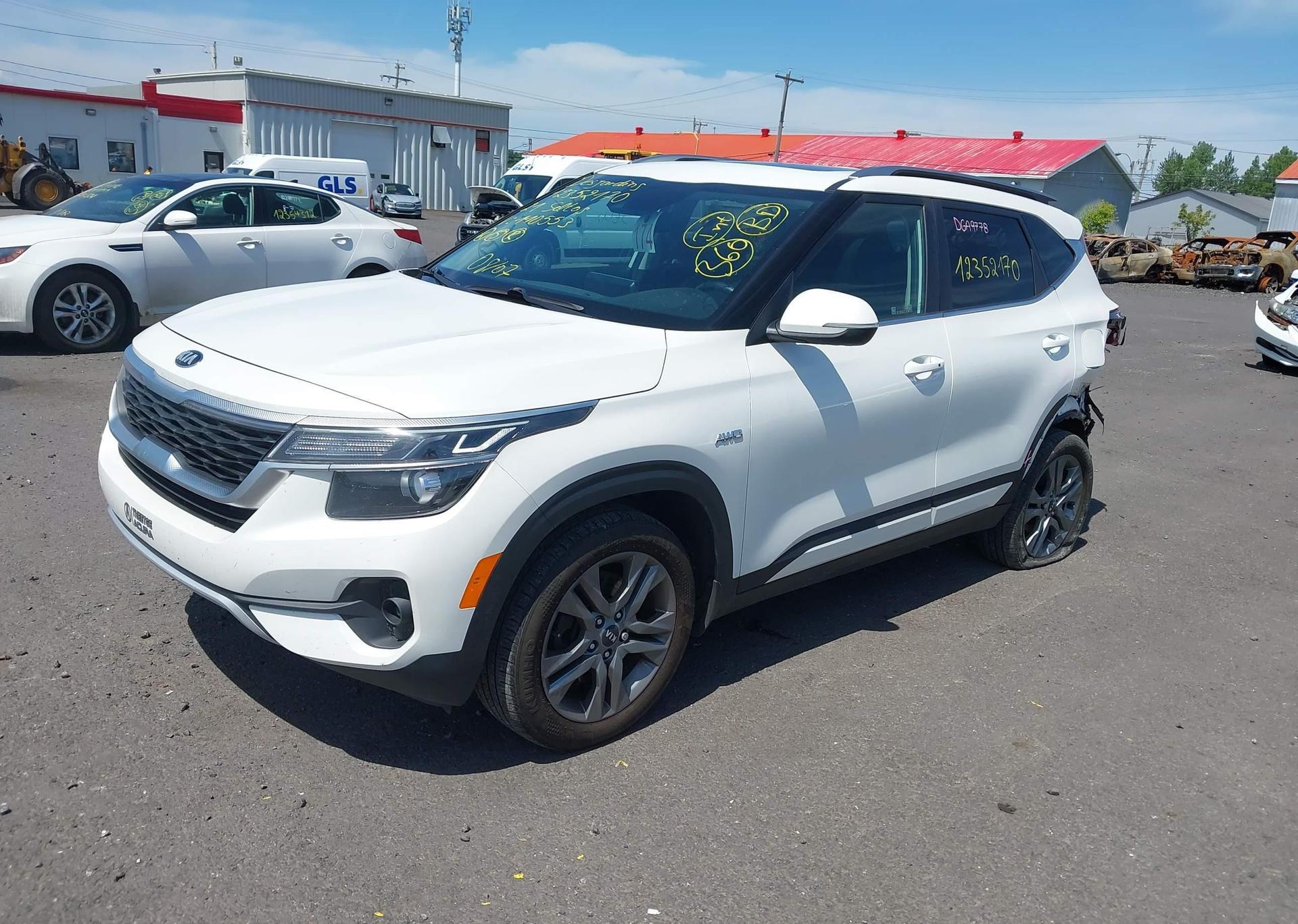 2021 KIA SELTOS EX