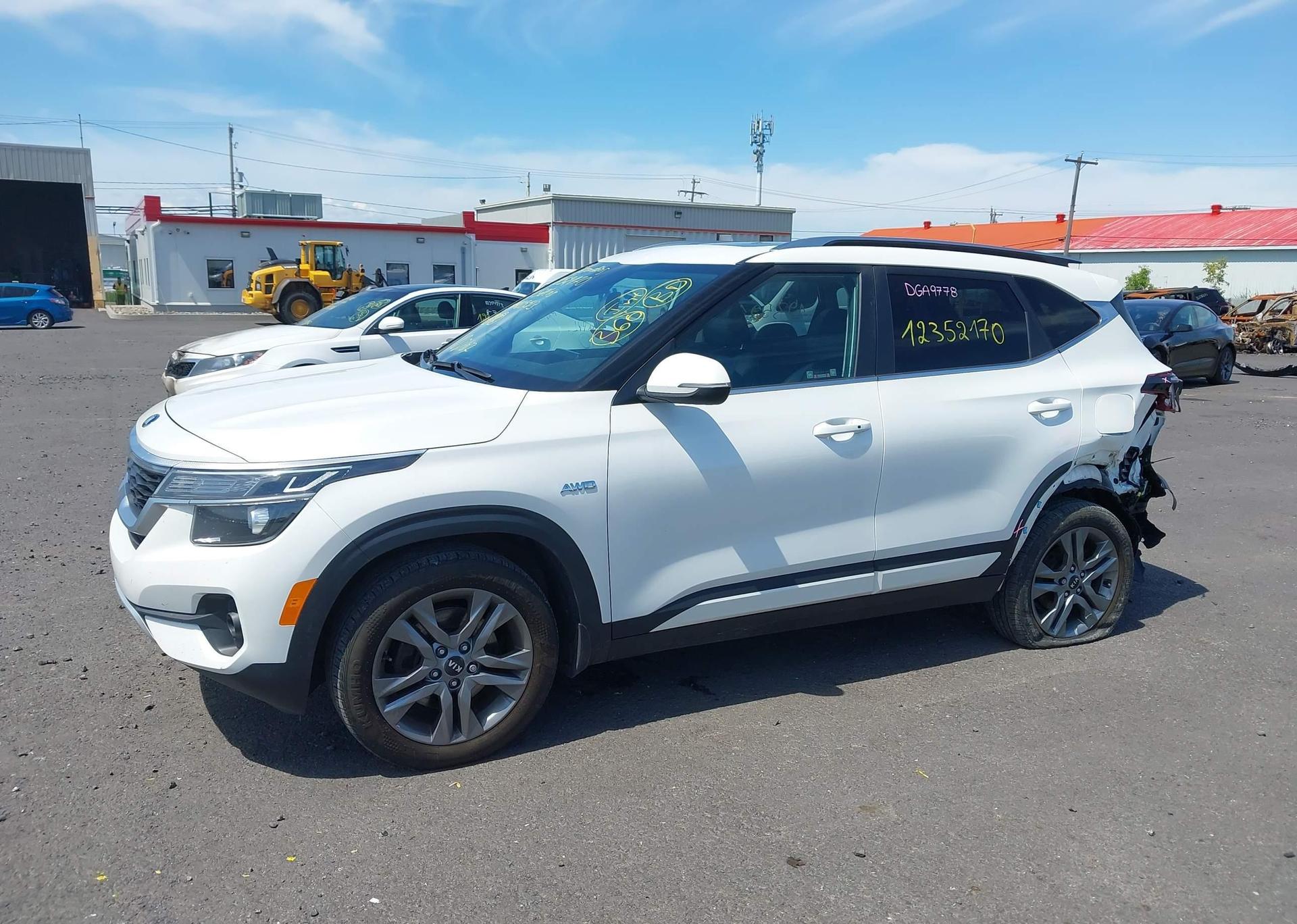 2021 KIA SELTOS EX
