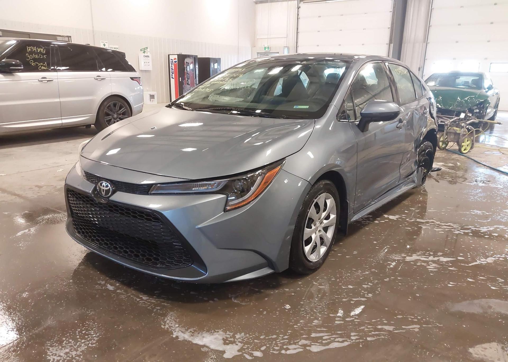 2022 TOYOTA COROLLA LE