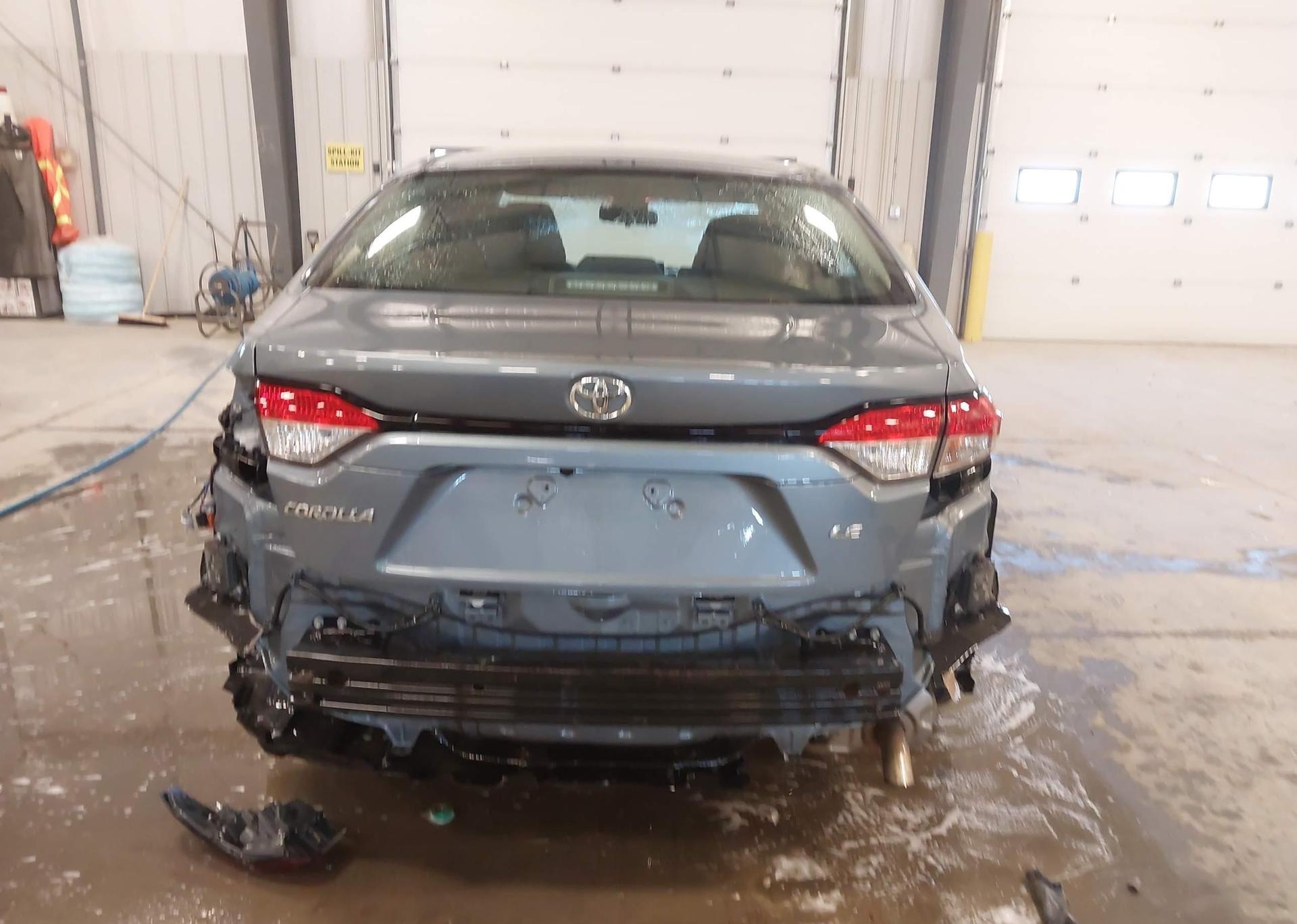 2022 TOYOTA COROLLA LE