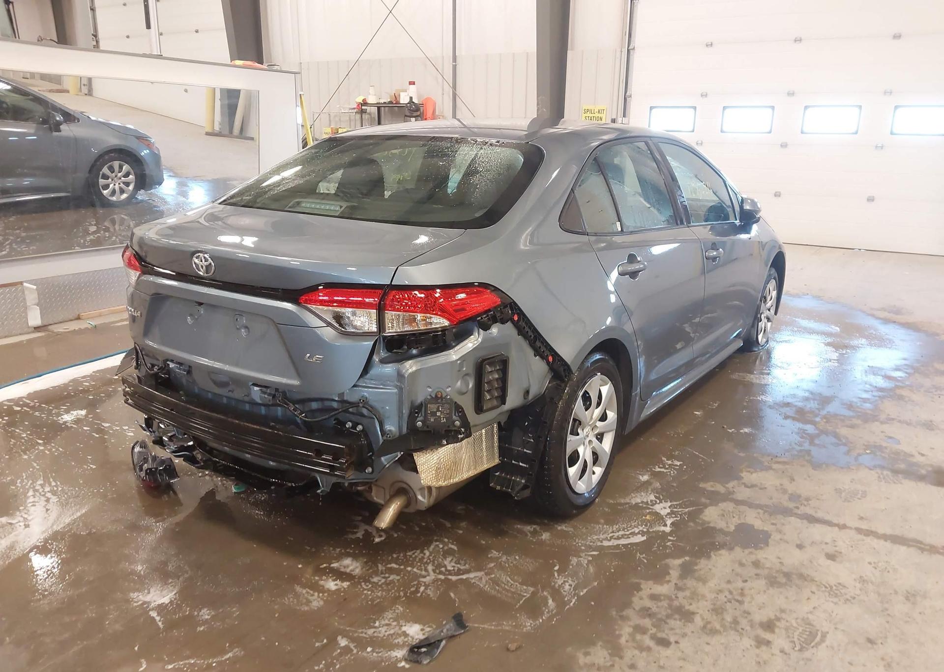 2022 TOYOTA COROLLA LE