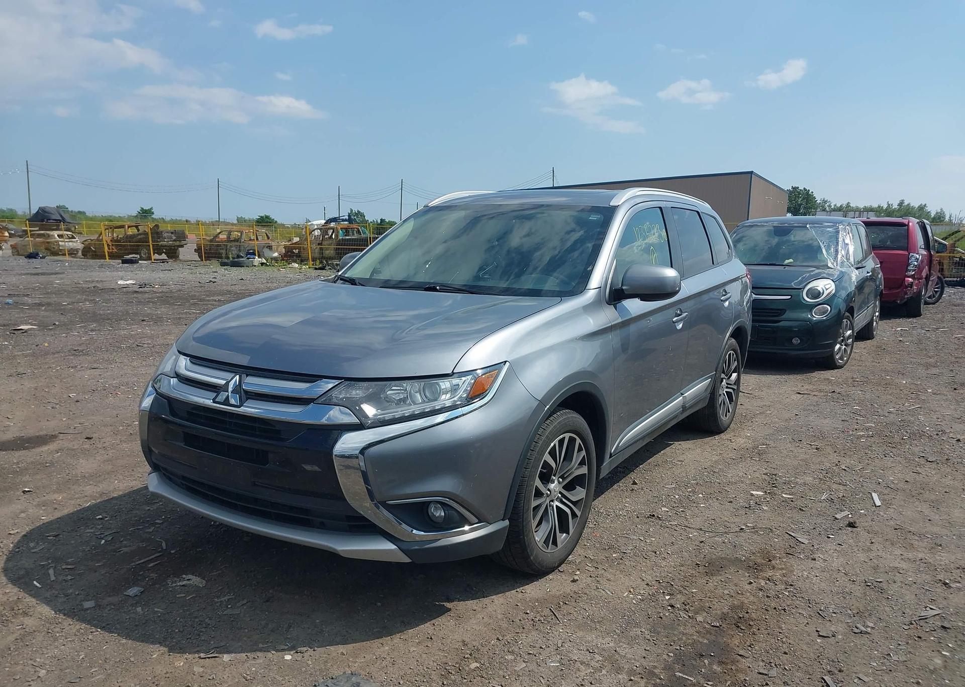 2018 MITSUBISHI OUTLANDER ES