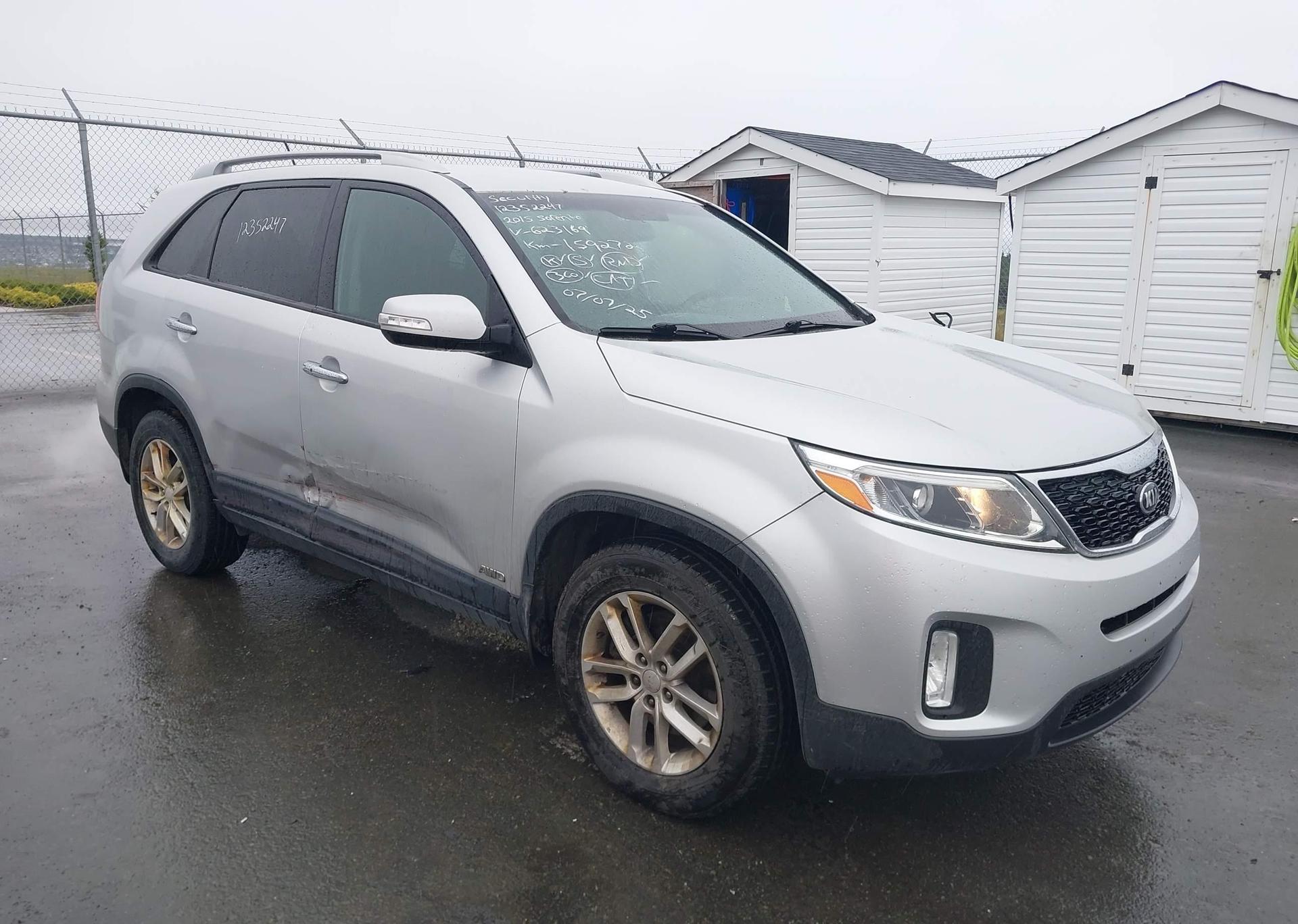 2015 KIA SORENTO LX V6