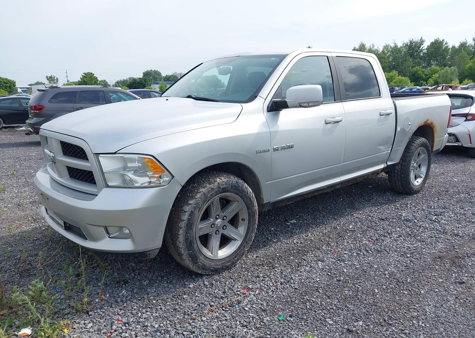 2010 DODGE RAM 1500 SLT