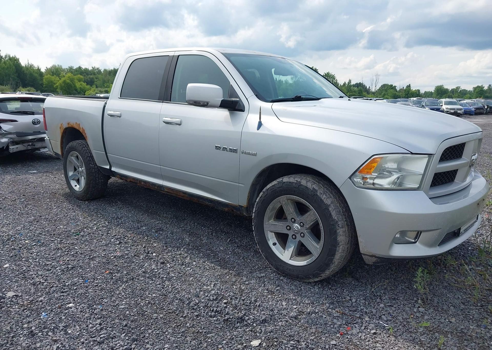 2010 DODGE RAM 1500 SLT