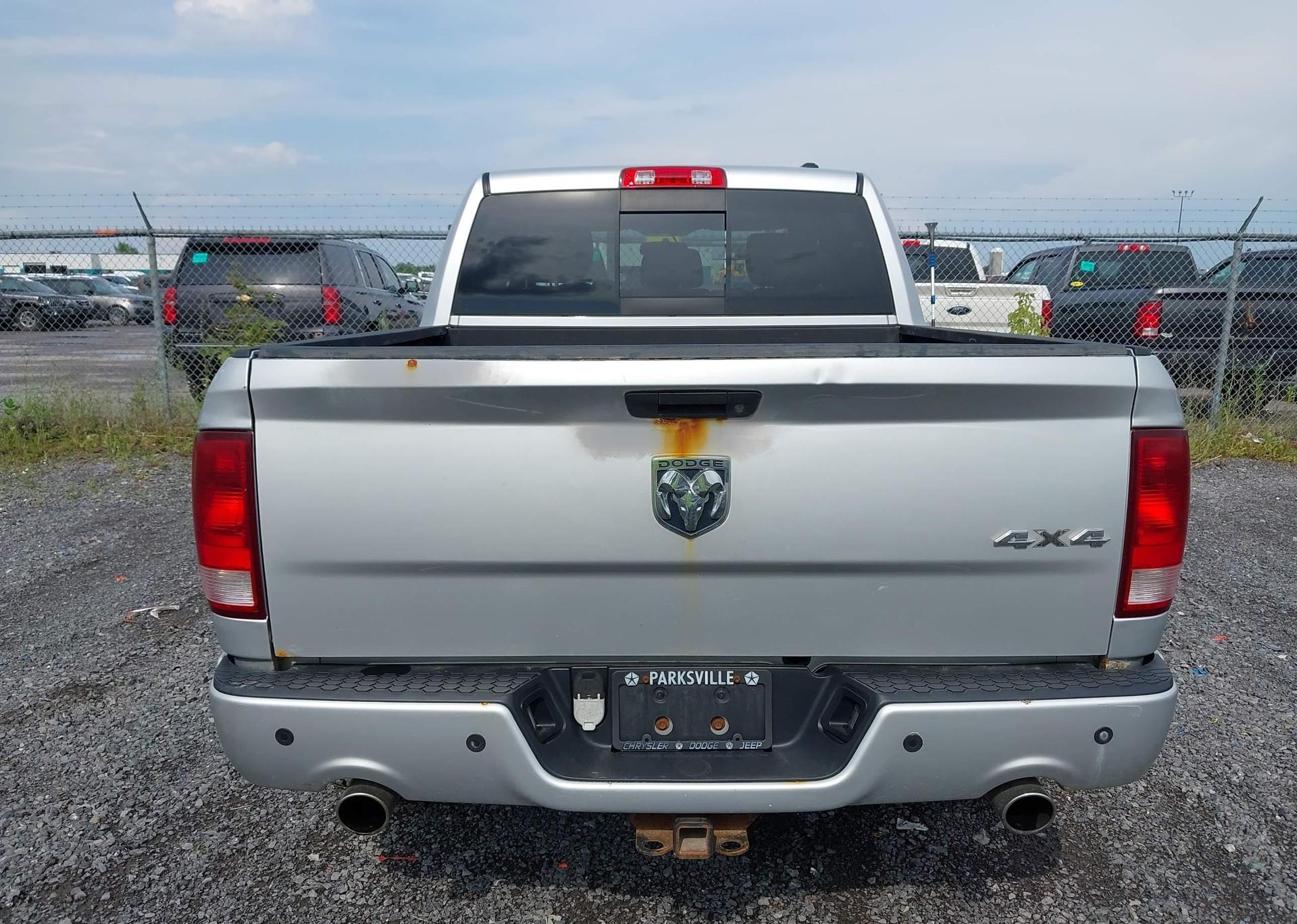 2010 DODGE RAM 1500 SLT
