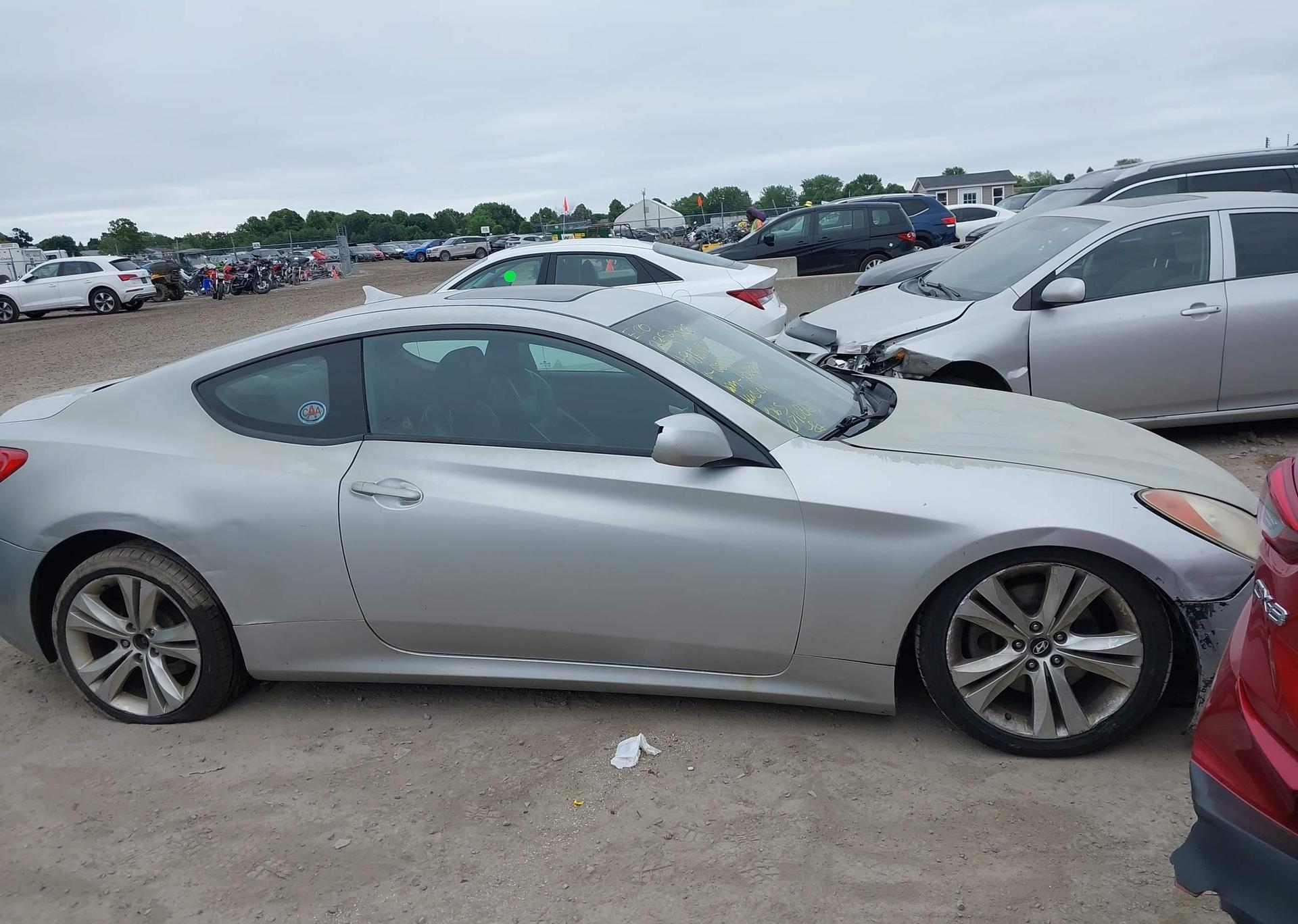 2011 HYUNDAI GENESIS 2.0T PREMIUM