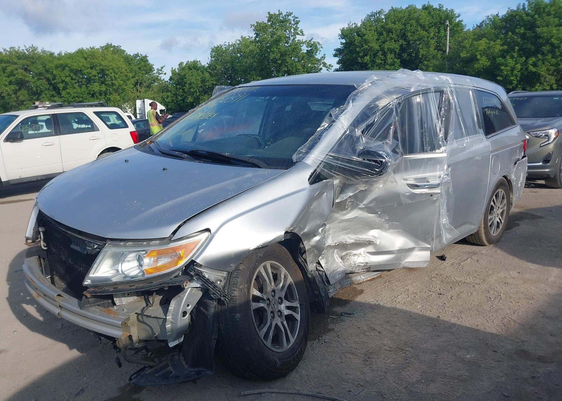 2011 HONDA ODYSSEY EX