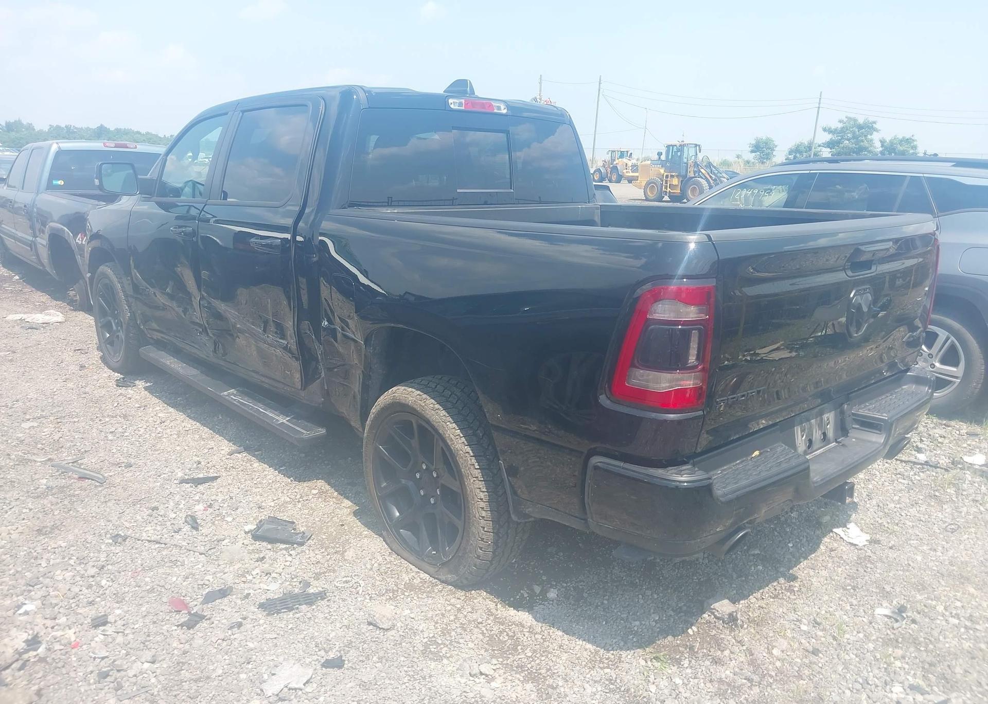 2022 RAM 1500 SPORT