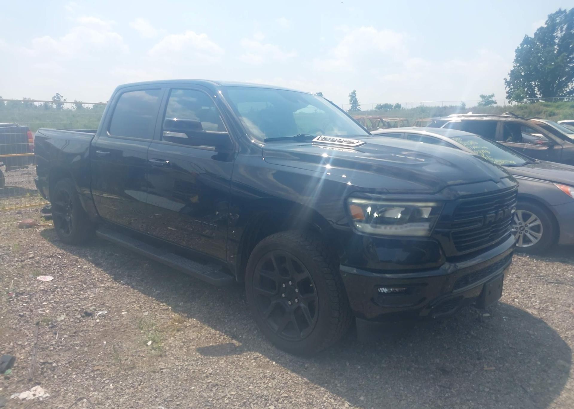 2022 RAM 1500 SPORT