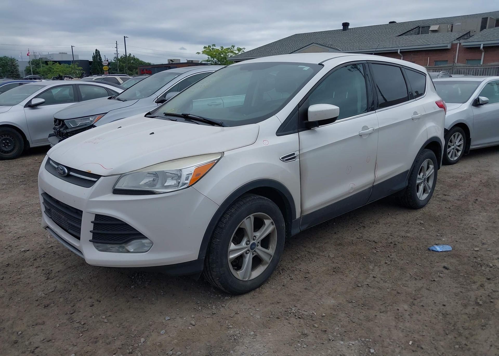 2013 FORD ESCAPE SE