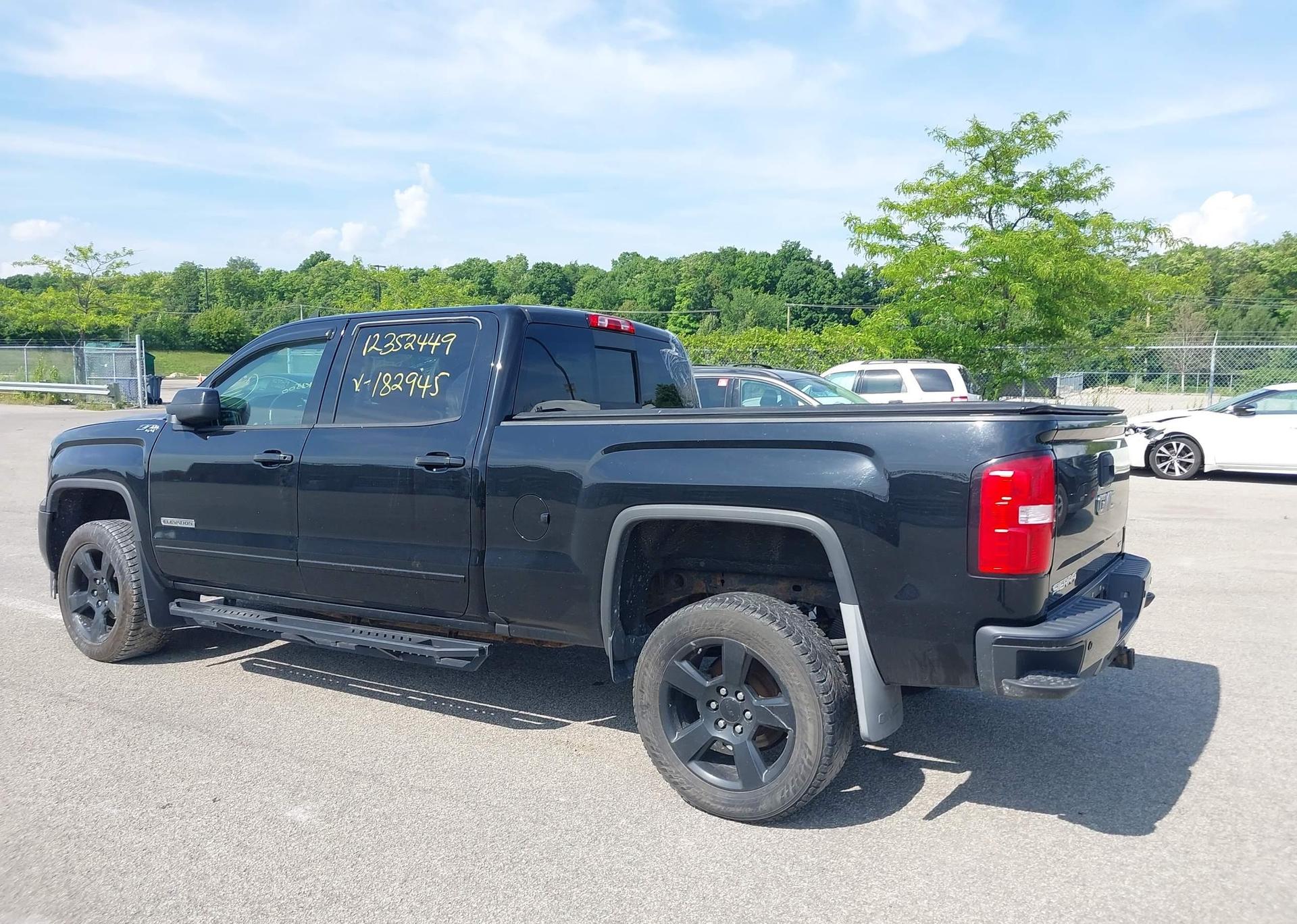 2018 GMC SIERRA K1500 SLE