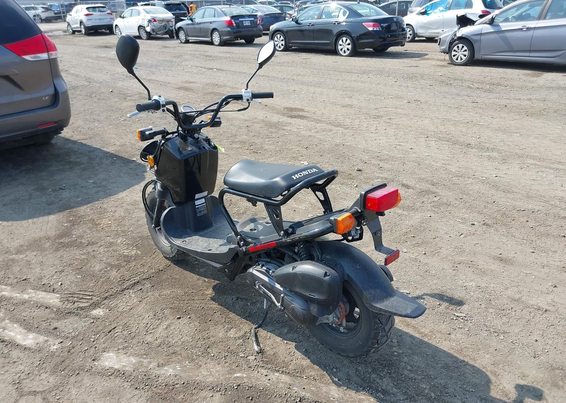 2013 HONDA NPS50