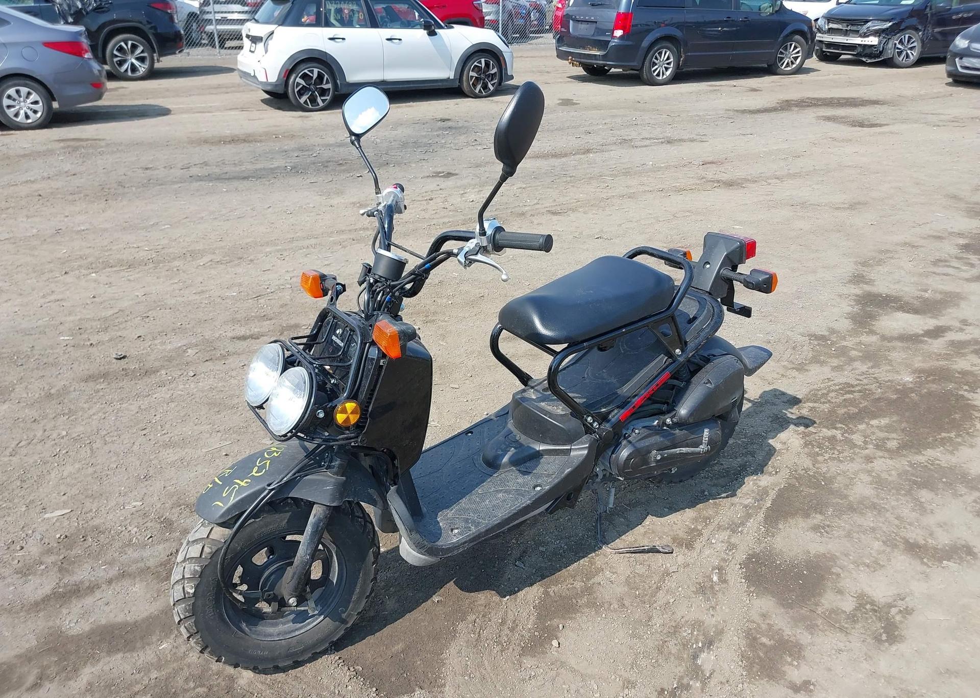 2013 HONDA NPS50