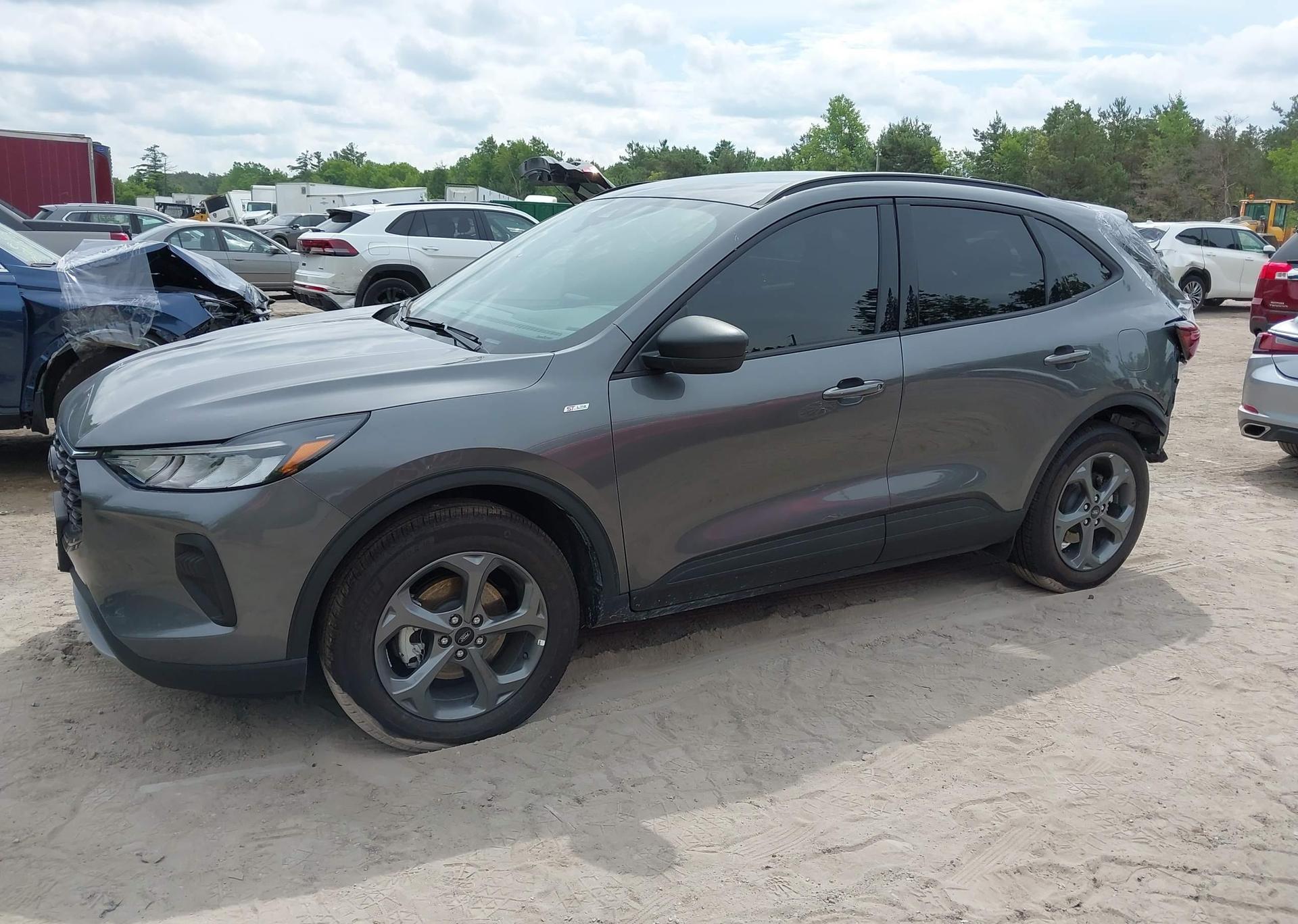 2025 FORD ESCAPE ST LINE