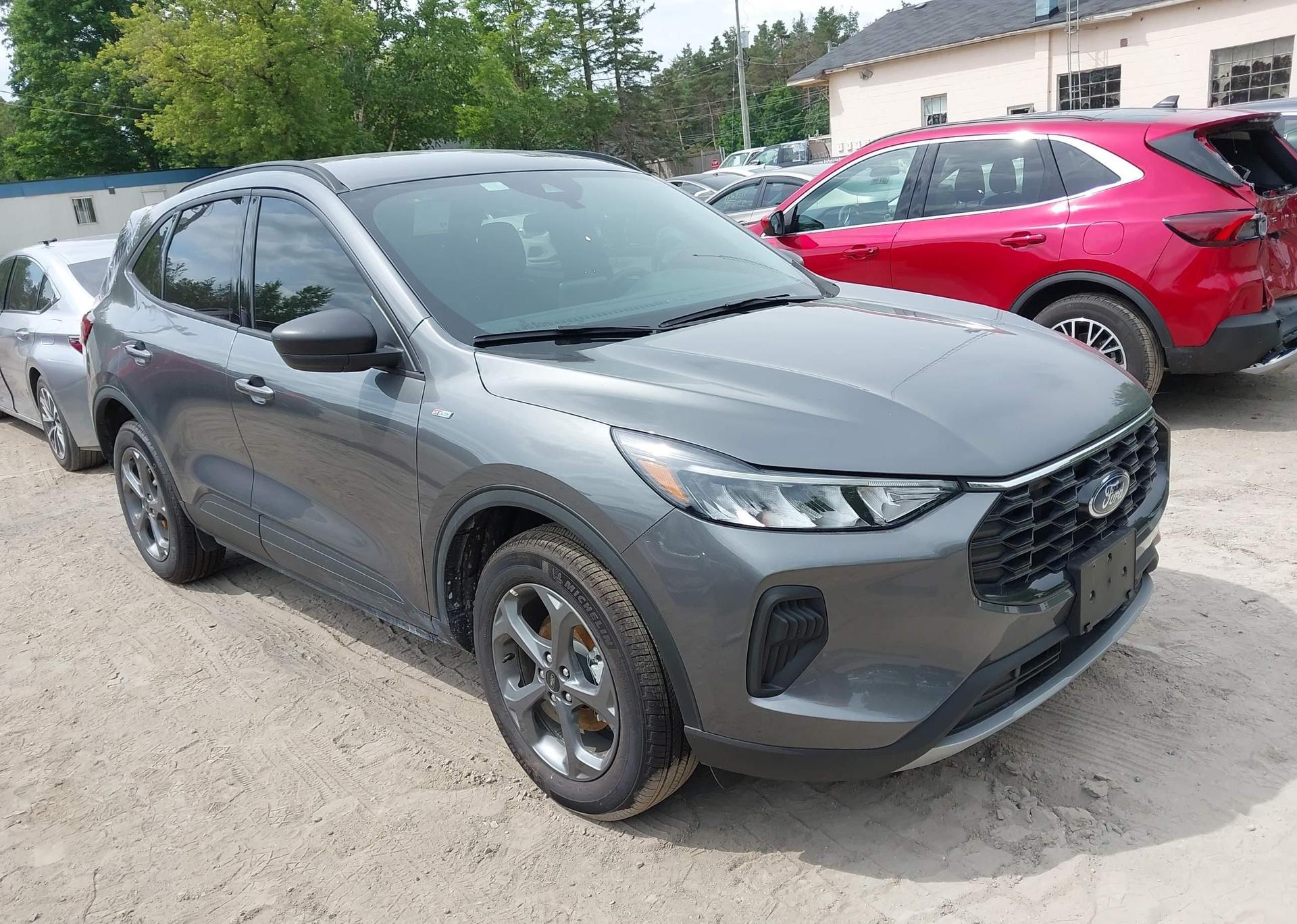 2025 FORD ESCAPE ST LINE