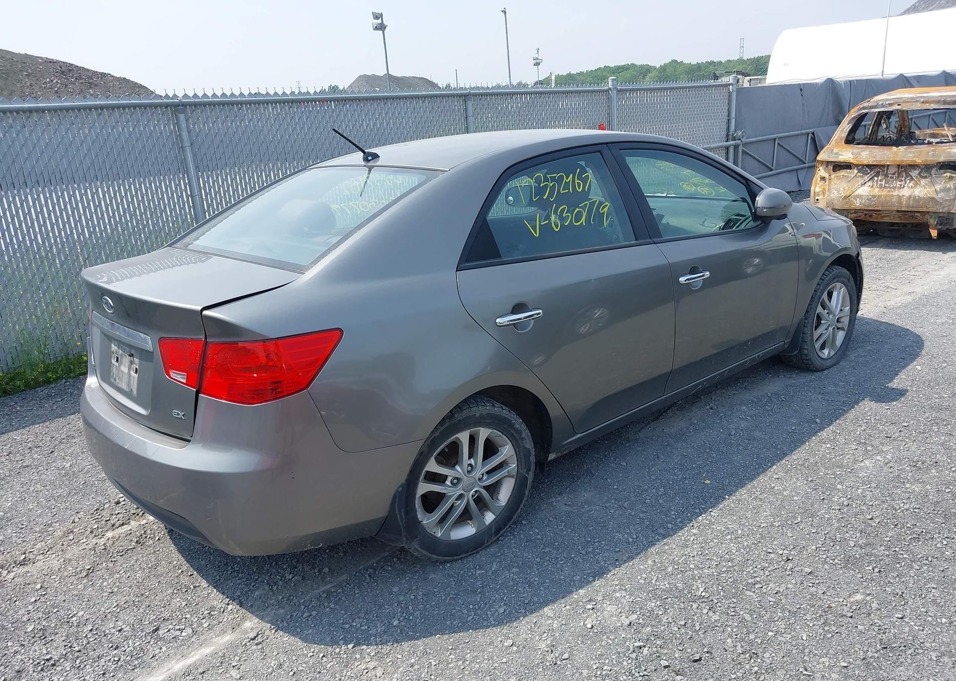 2012 KIA FORTE 2.0L EX