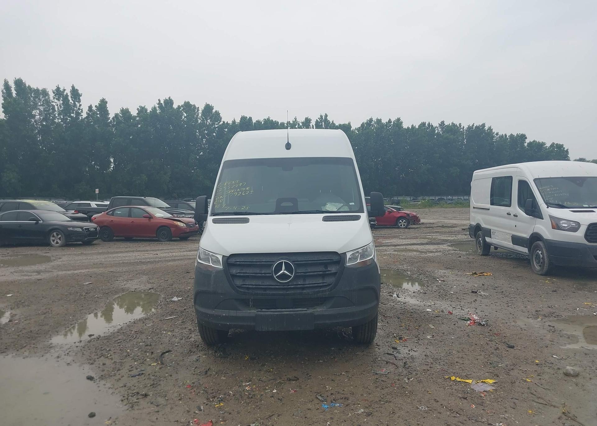 2025 MERCEDES-BENZ SPRINTER 2500