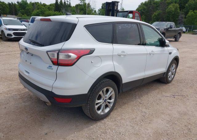 2017 FORD ESCAPE SE