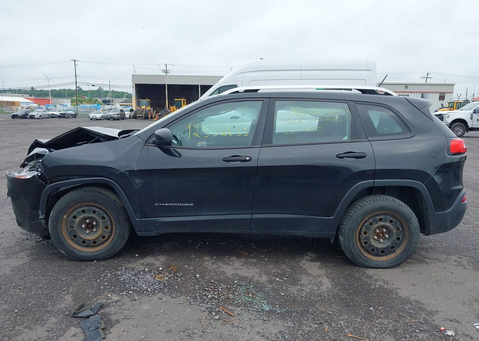 2016 JEEP CHEROKEE SPORT