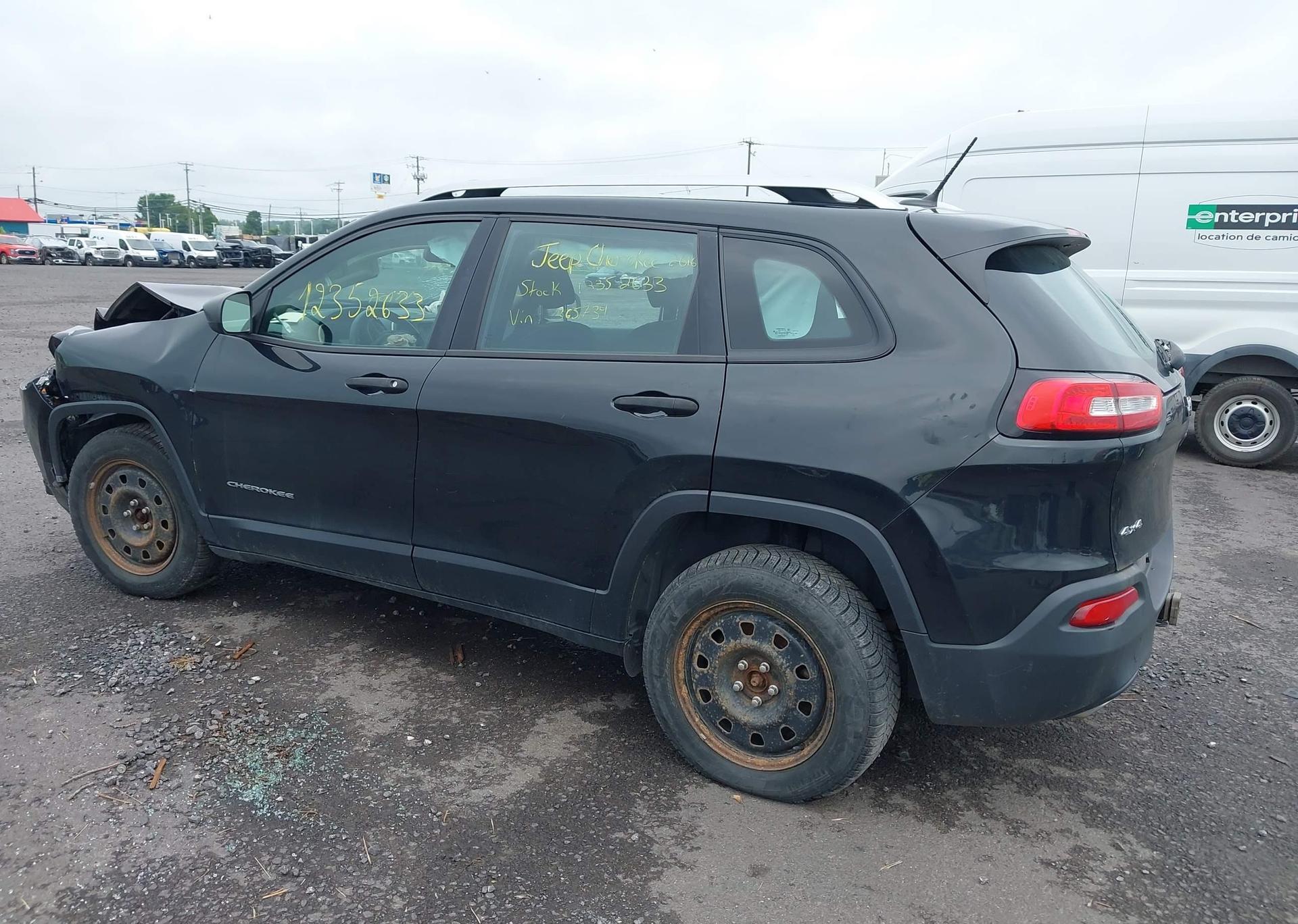 2016 JEEP CHEROKEE SPORT