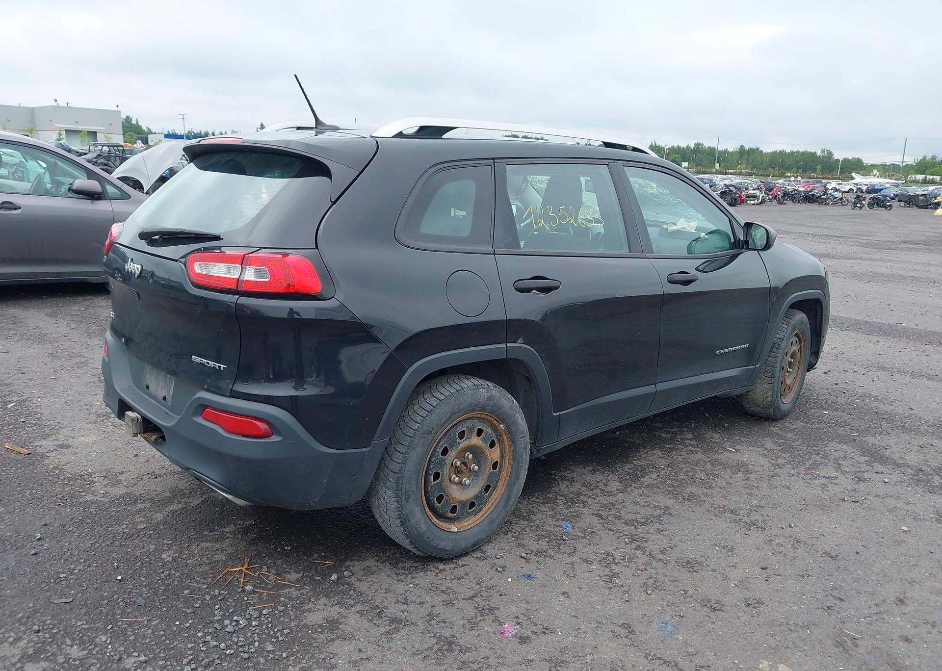 2016 JEEP CHEROKEE SPORT
