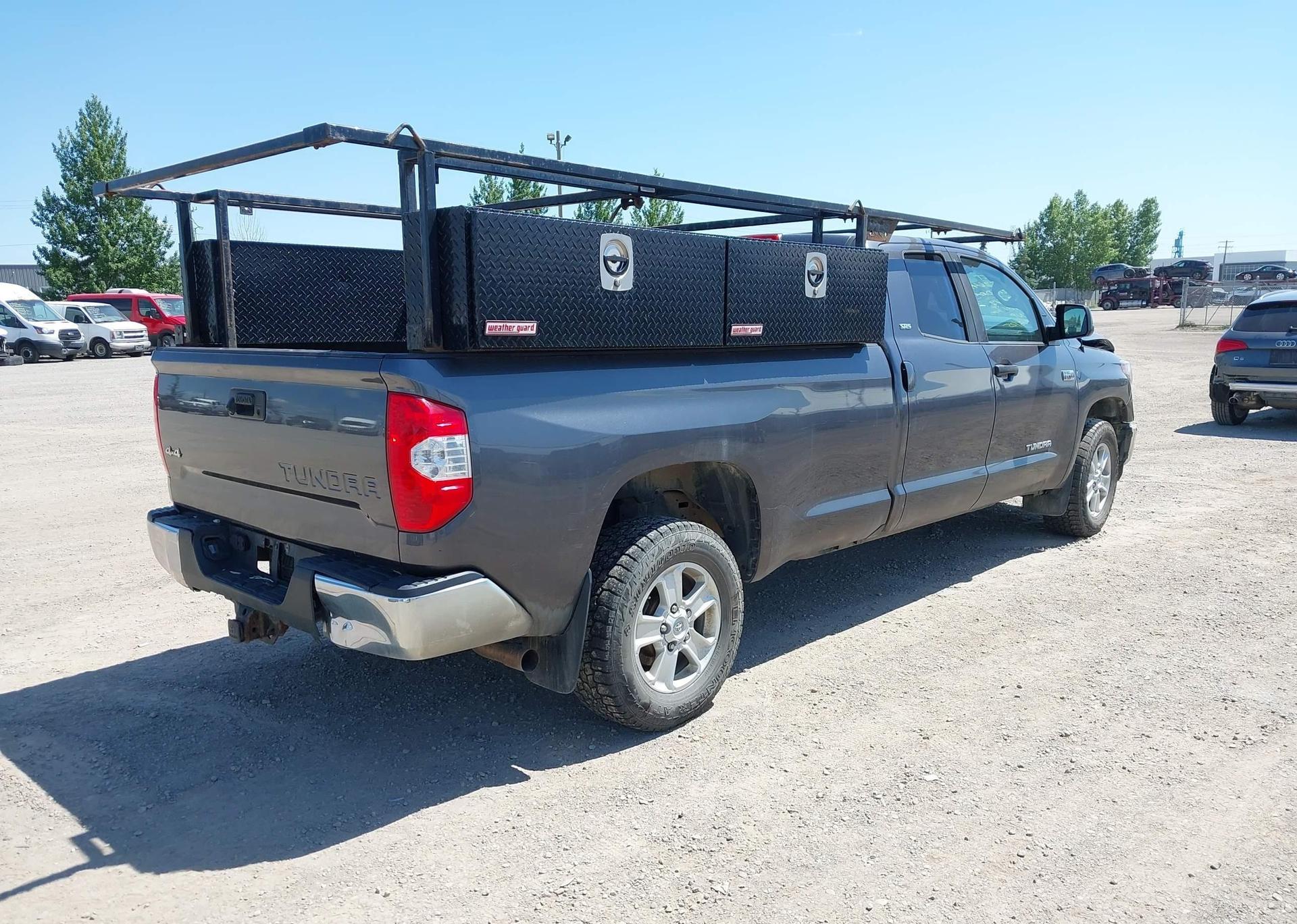 2019 TOYOTA TUNDRA