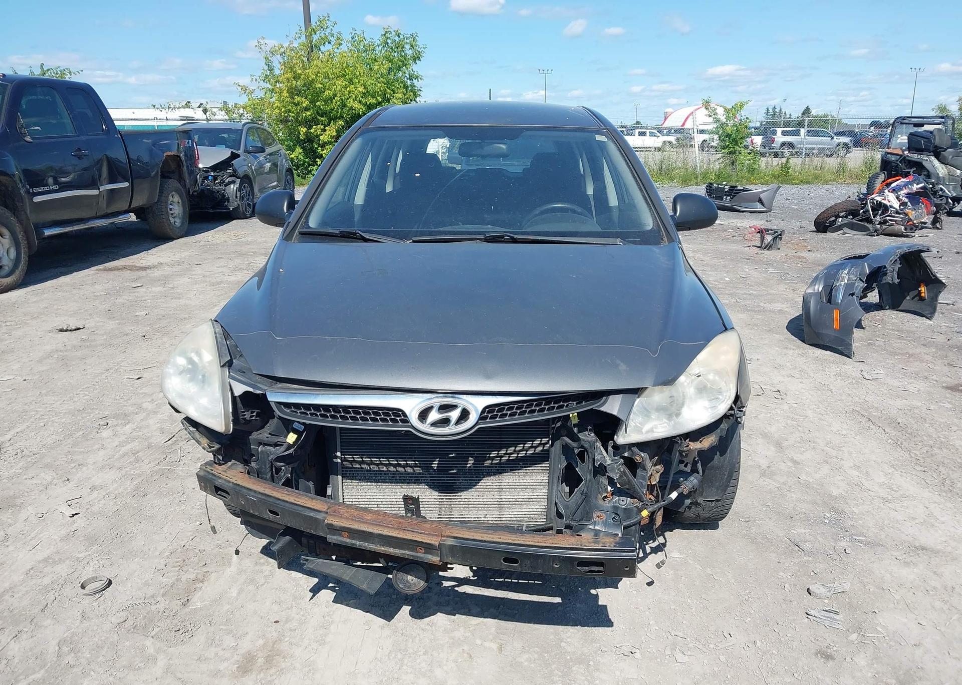 2009 HYUNDAI ELANTRA TOURING L